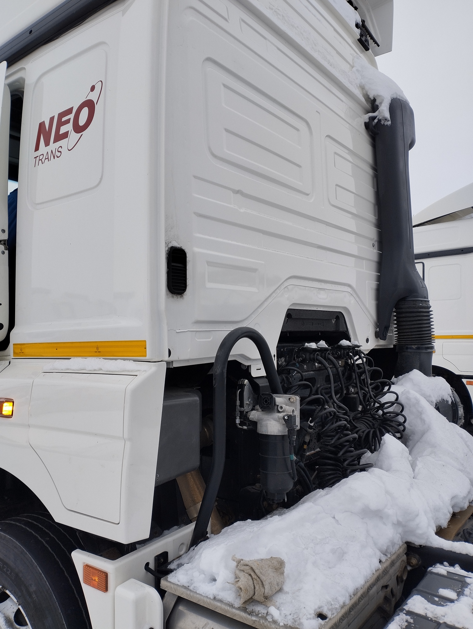 Седельный тягач КАМАЗ 5490-801-DC (газодизель) 2021 г. - фото 28