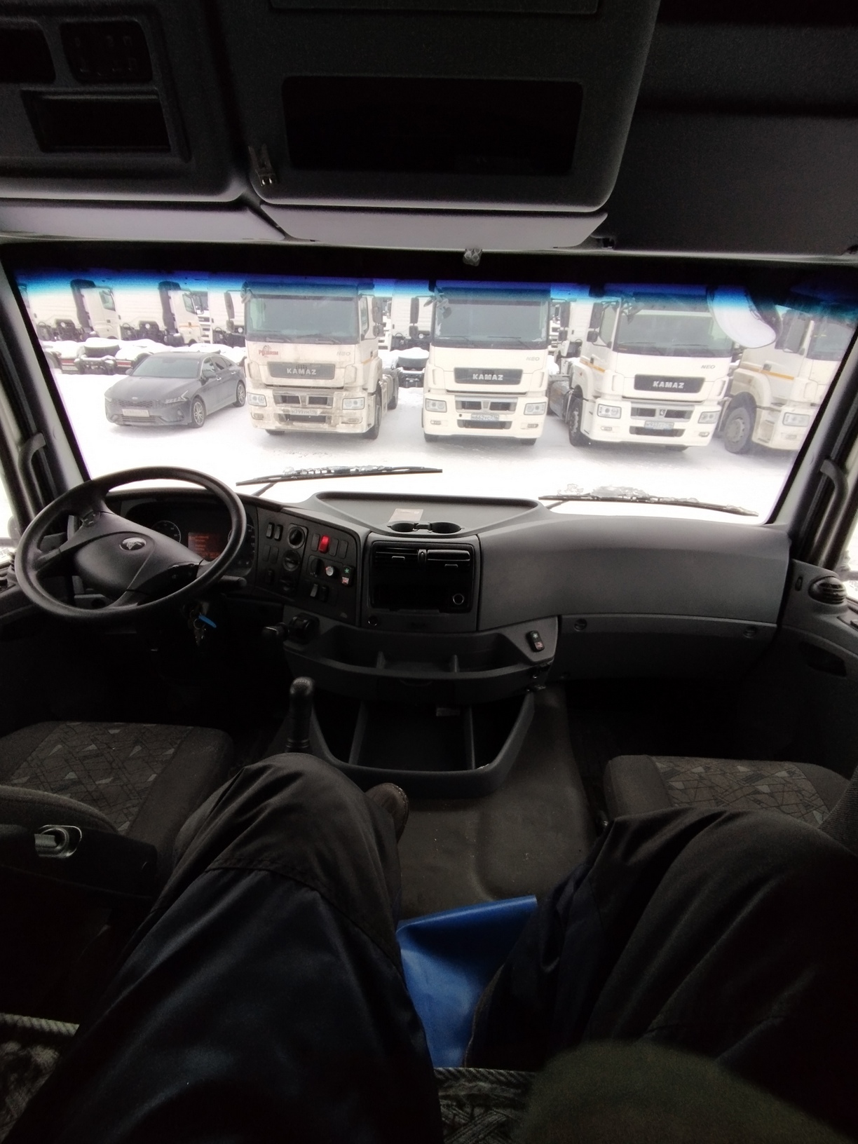 Седельный тягач КАМАЗ 5490-801-DC (газодизель) 2021 г. - фото 41