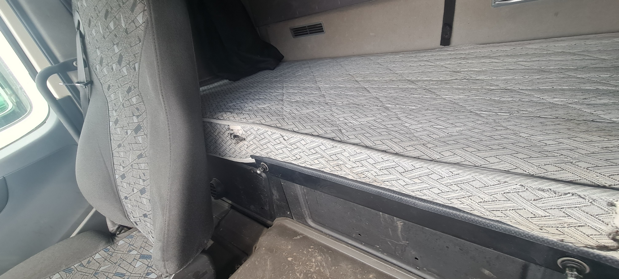 Седельный тягач КАМАЗ 5490-80802-90(5P) (СПГ) 2021 г. - фото 37