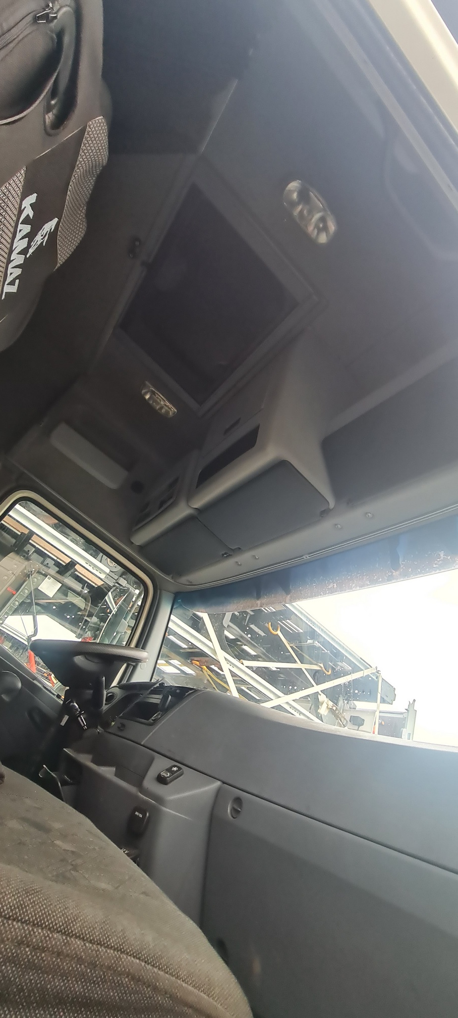 Седельный тягач КАМАЗ 5490-80802-90(5P) (СПГ) 2021 г. - фото 10