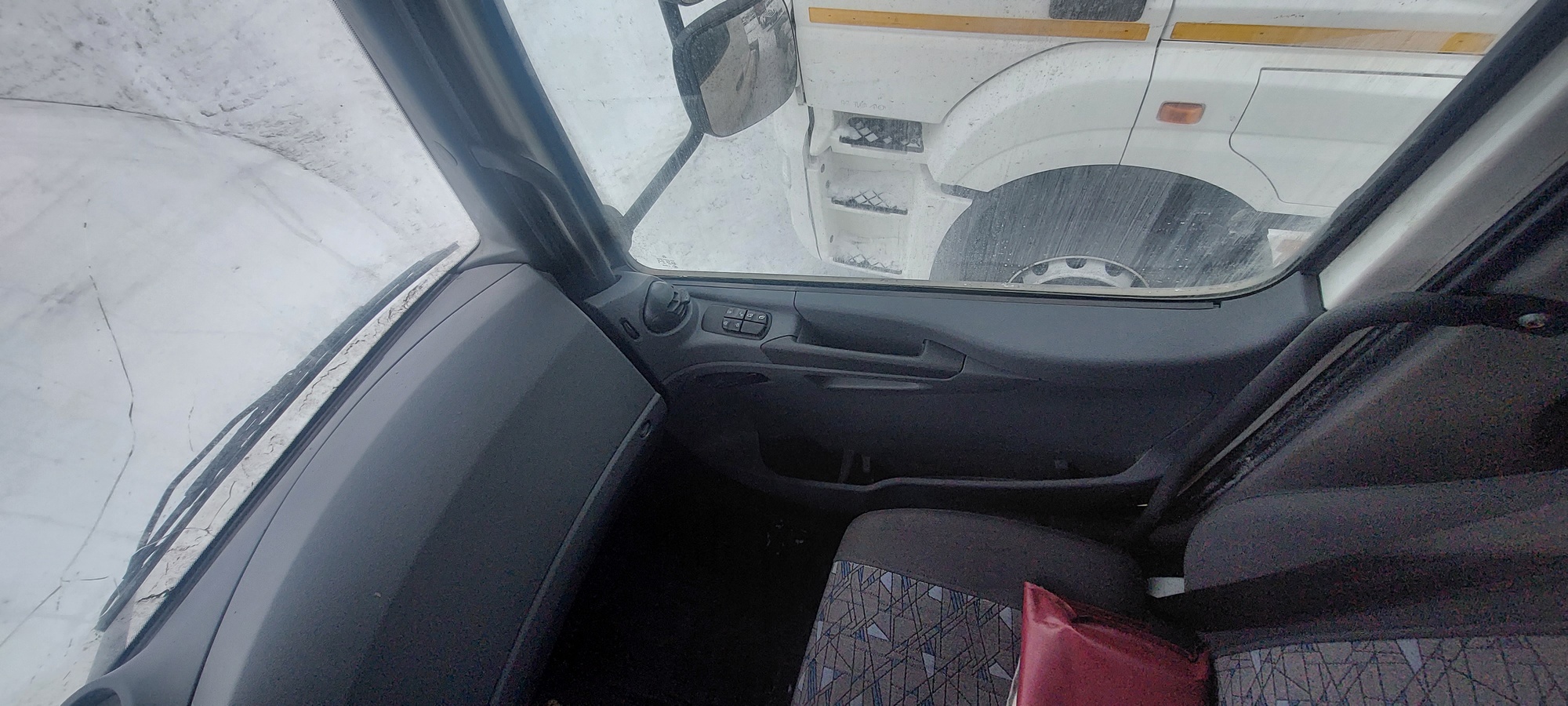 Седельный тягач КАМАЗ 5490-801-DC (газодизель) 2021 г. - фото 34