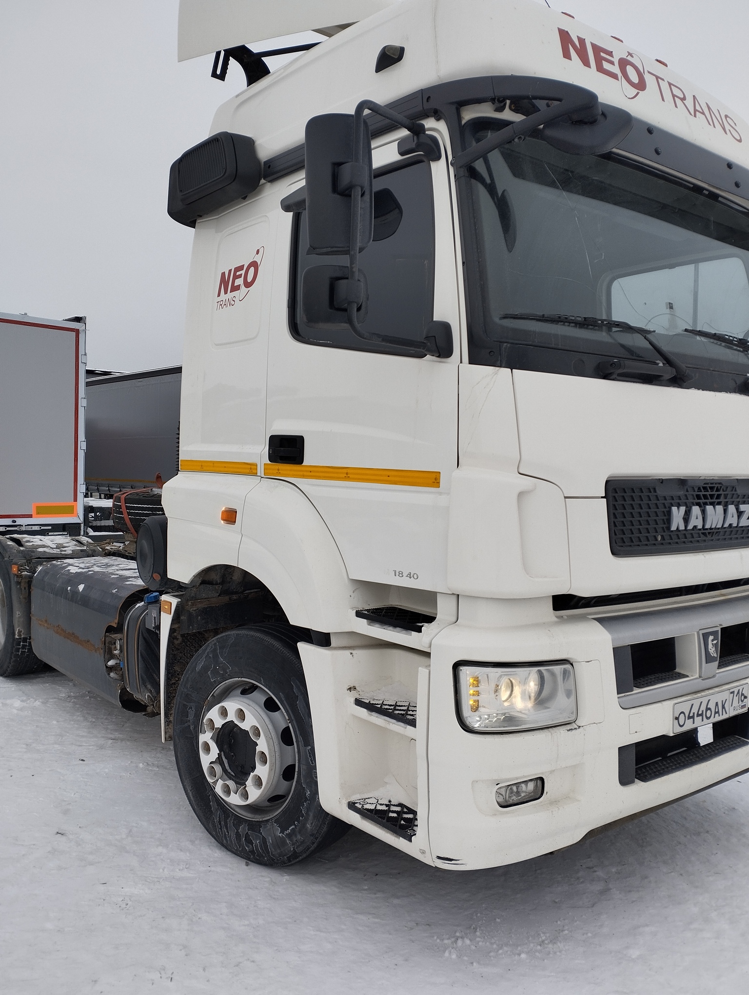 Седельный тягач КАМАЗ 5490-801-DC (газодизель) 2021 г. - фото 8