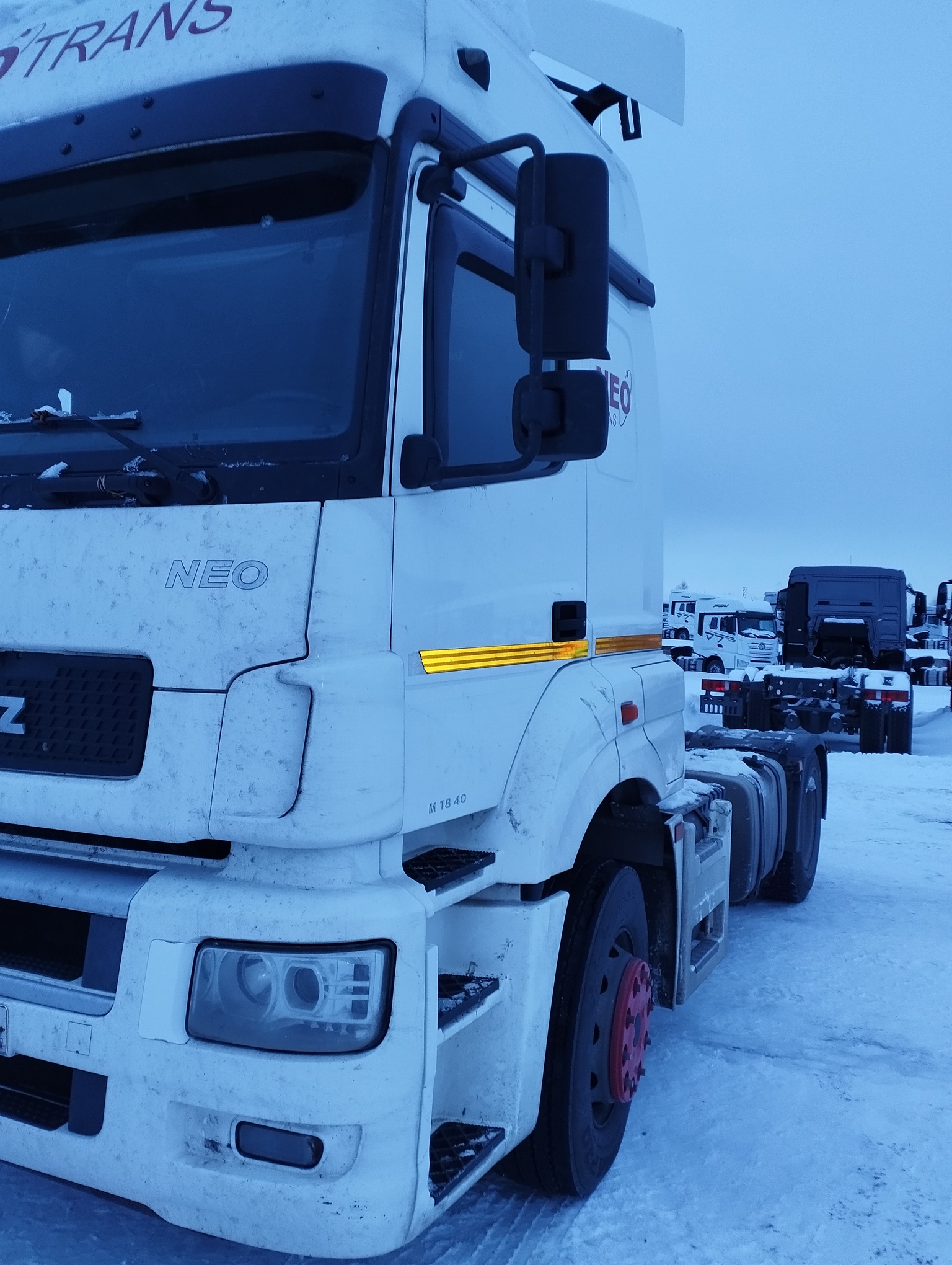 Седельный тягач КАМАЗ 5490-801-DC (газодизель) 2021 г. - фото 7