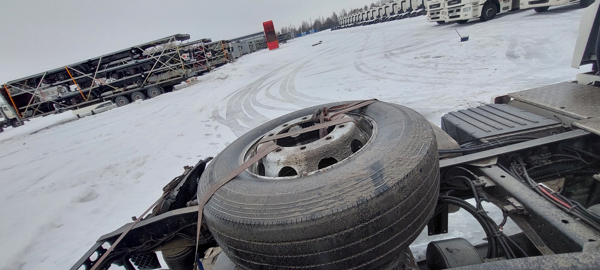 Седельный тягач КАМАЗ 5490-801-DC (газодизель) 2021 г. - фото 18