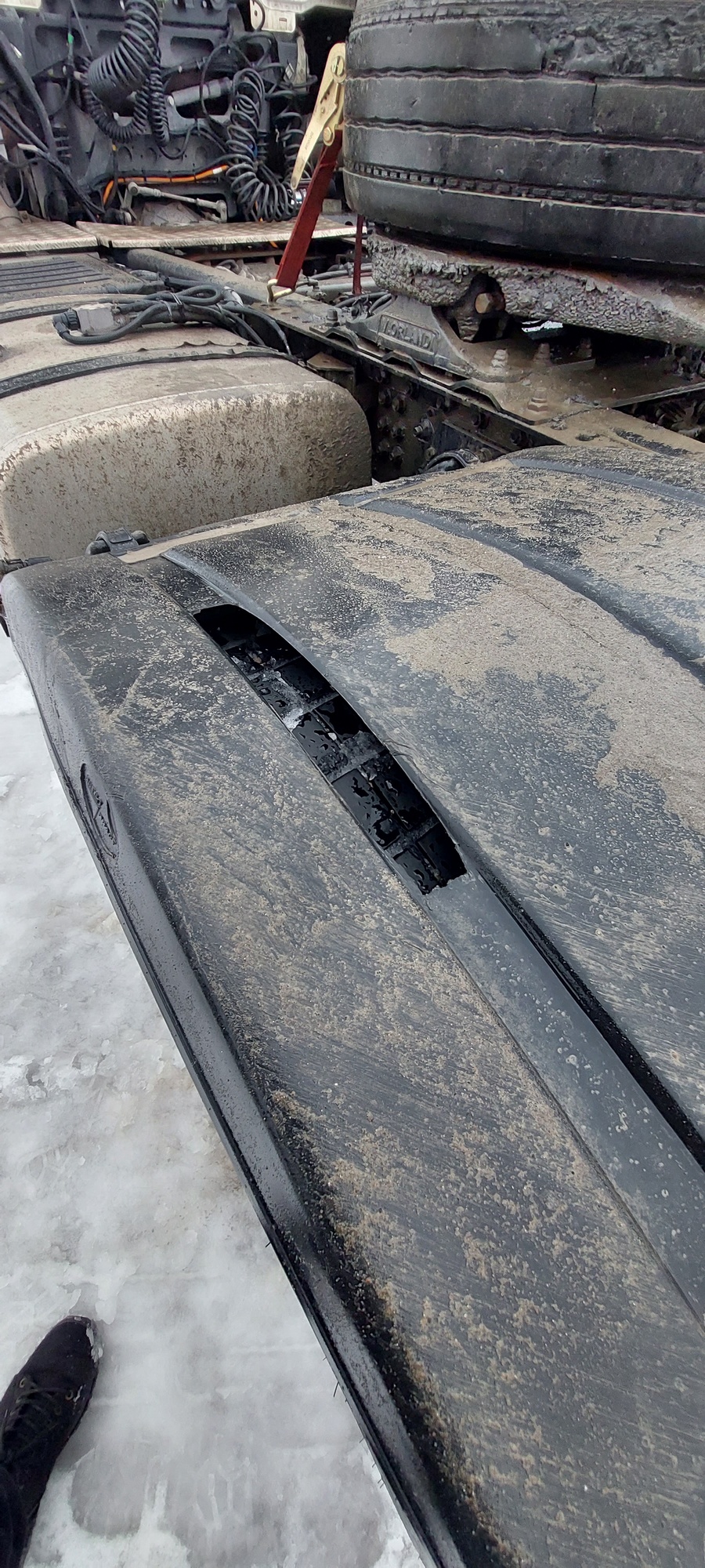 Седельный тягач КАМАЗ 5490-801-DC (газодизель) 2021 г. - фото 31