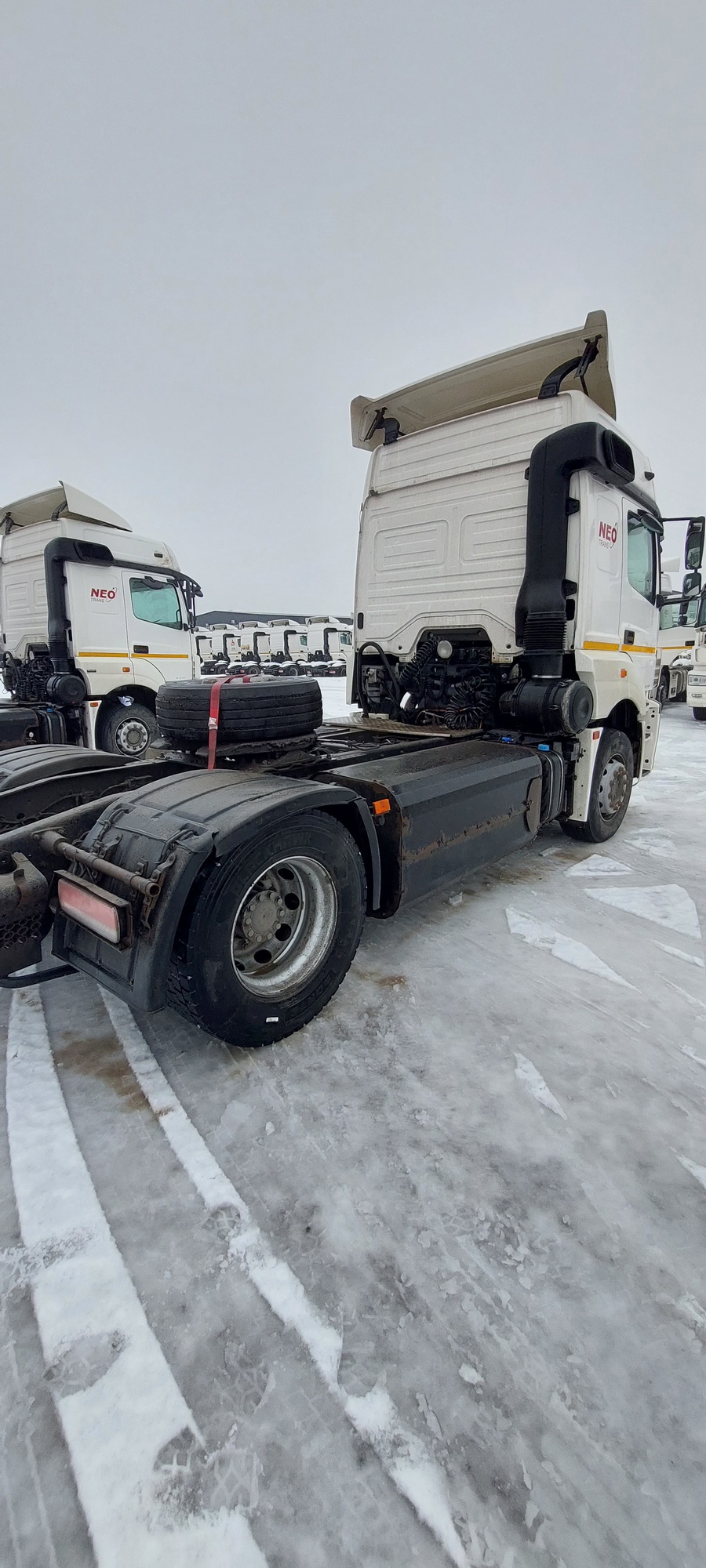 Седельный тягач КАМАЗ 5490-801-DC (газодизель) 2021 г. - фото 33