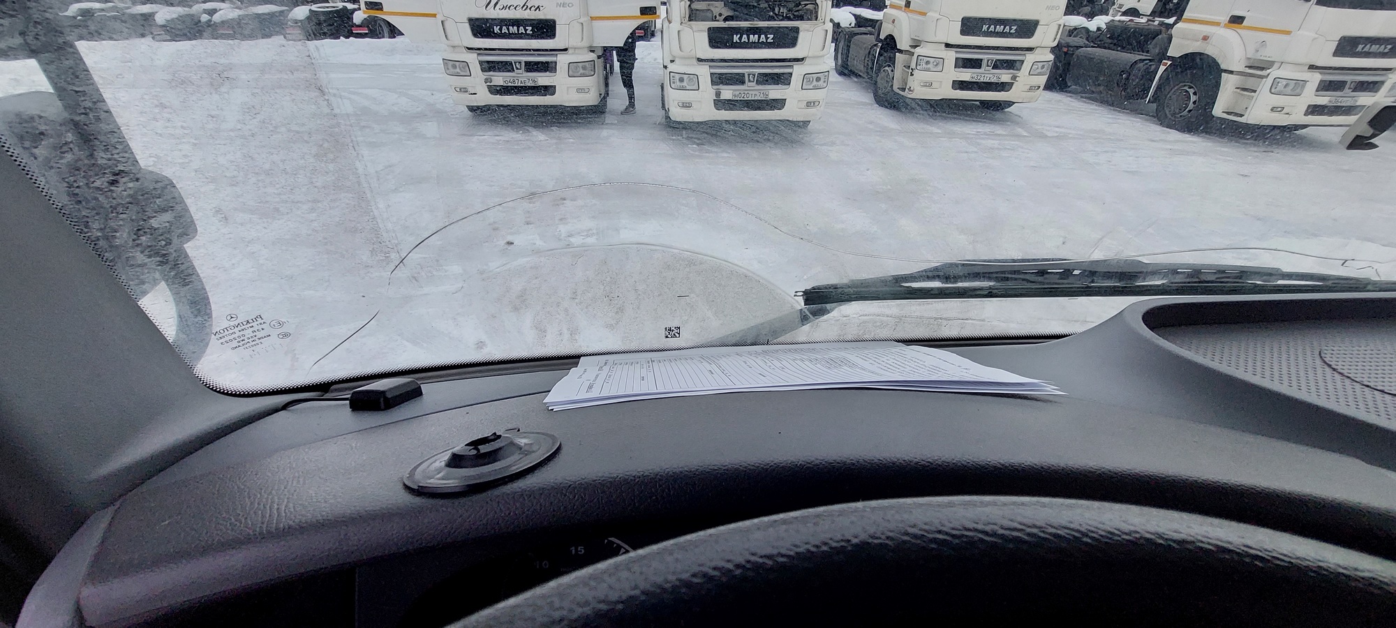 Седельный тягач КАМАЗ 5490-801-DC (газодизель) 2021 г. - фото 40