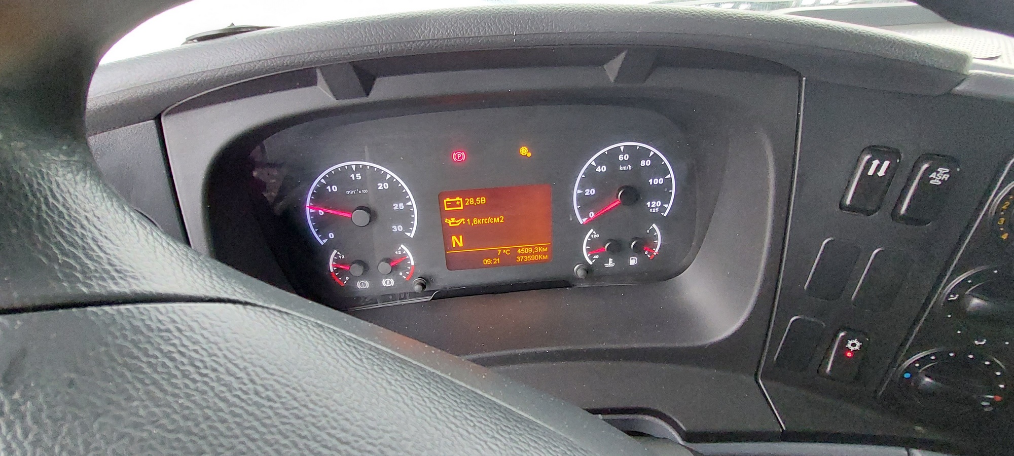 Седельный тягач КАМАЗ 5490-801-DC (газодизель) 2021 г. - фото 42