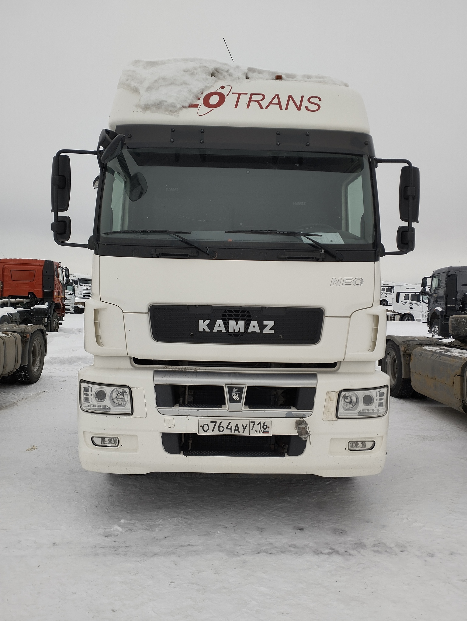 Седельный тягач КАМАЗ 5490-801-DC (газодизель) 2021 г.