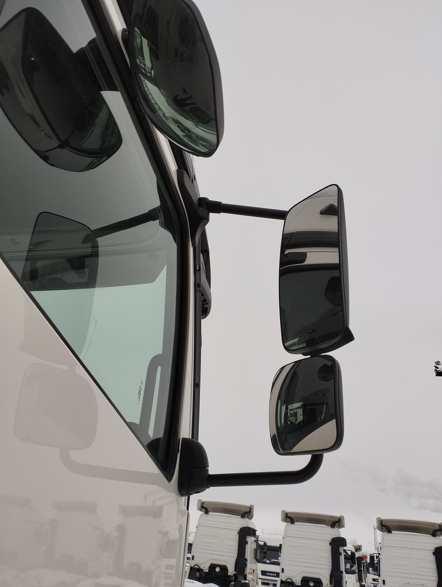 Седельный тягач КАМАЗ 5490-801-DC (газодизель) 2021 г. - фото 11