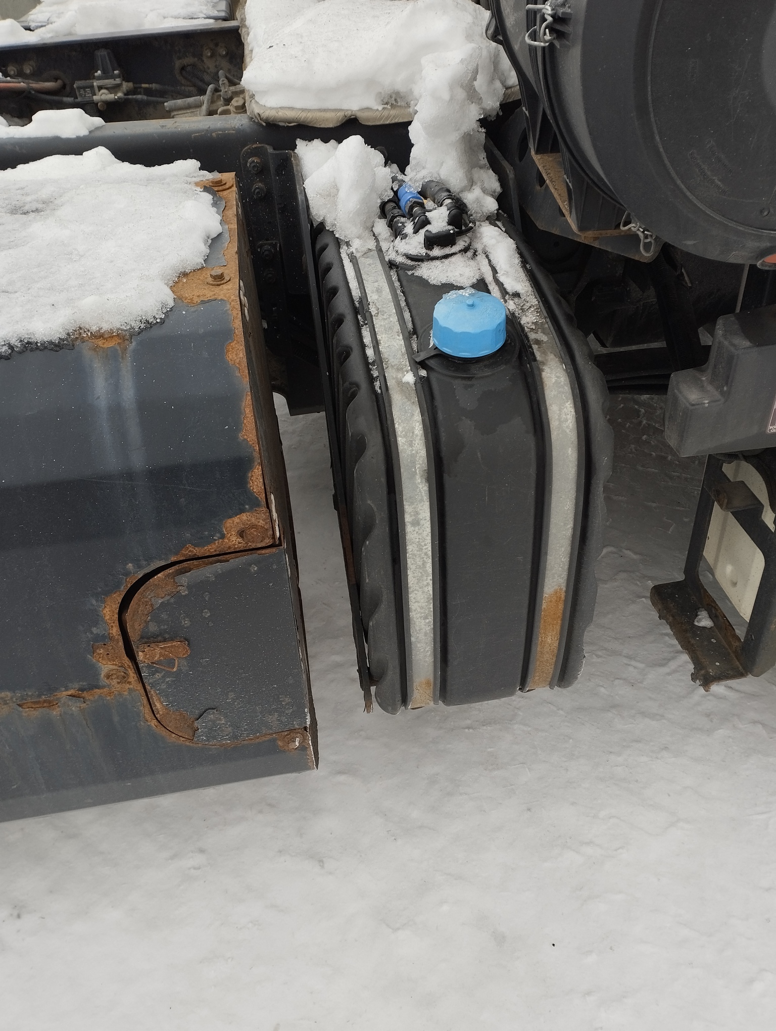 Седельный тягач КАМАЗ 5490-801-DC (газодизель) 2021 г. - фото 19