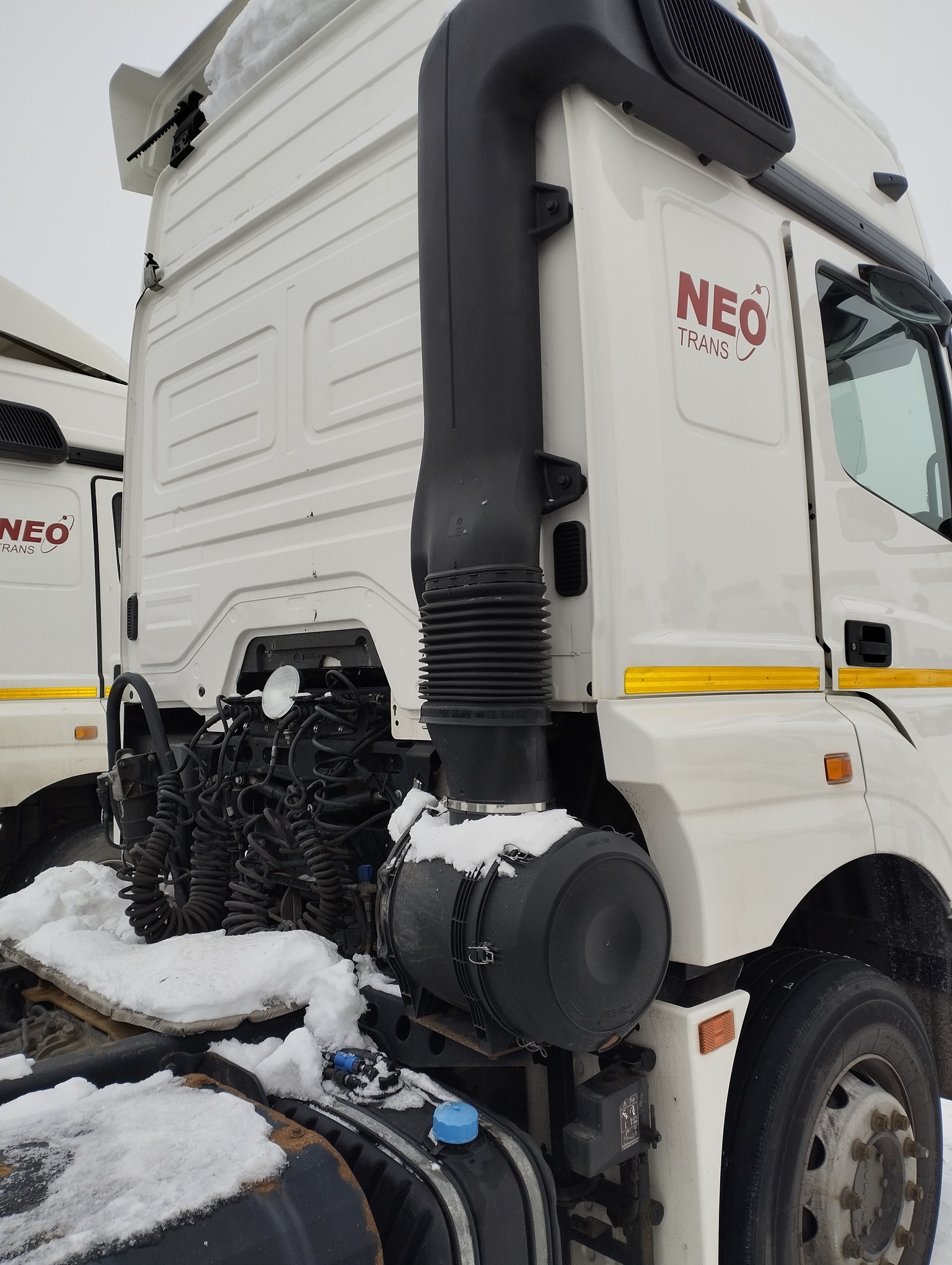 Седельный тягач КАМАЗ 5490-801-DC (газодизель) 2021 г. - фото 20