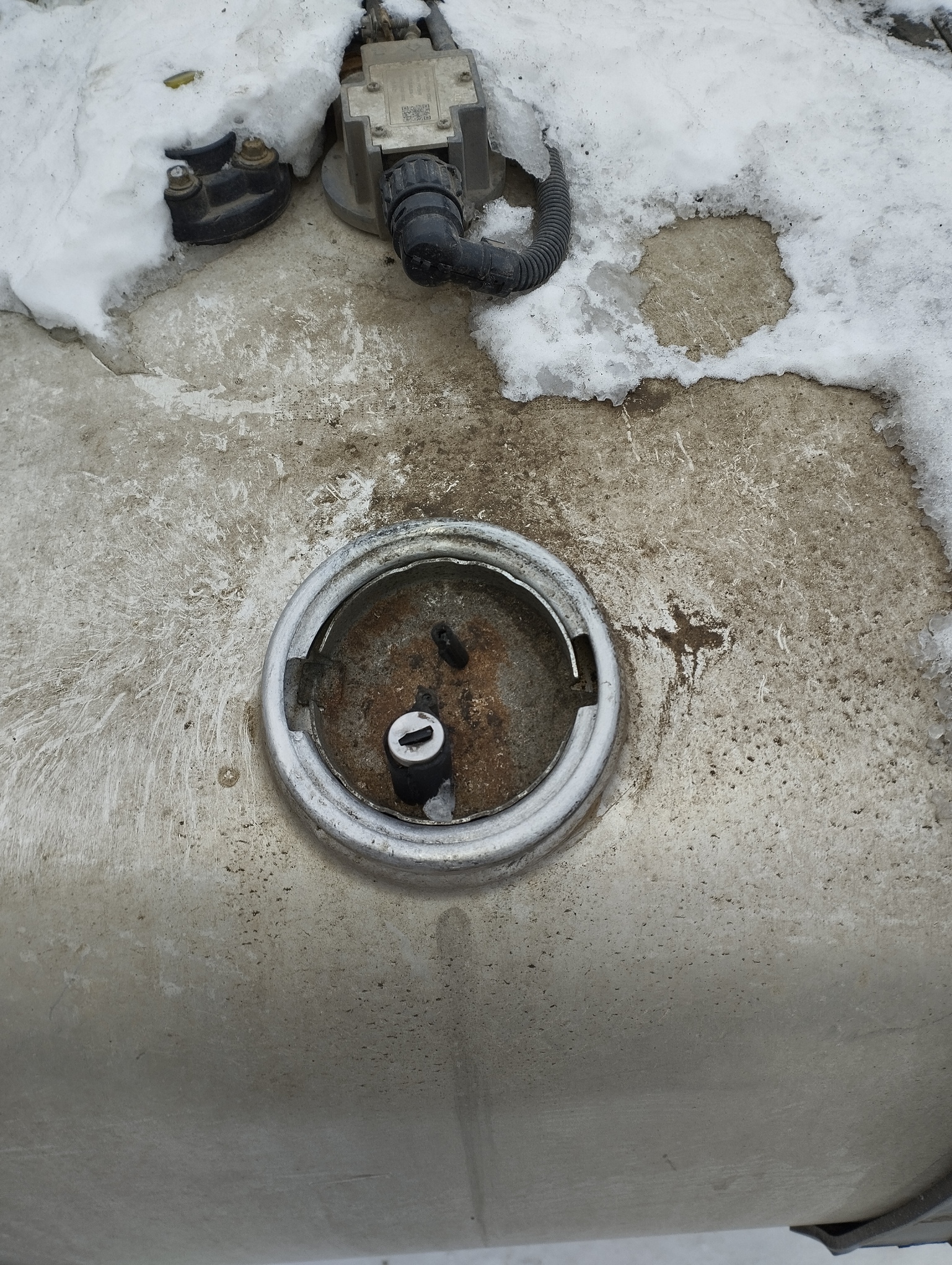 Седельный тягач КАМАЗ 5490-801-DC (газодизель) 2021 г. - фото 35