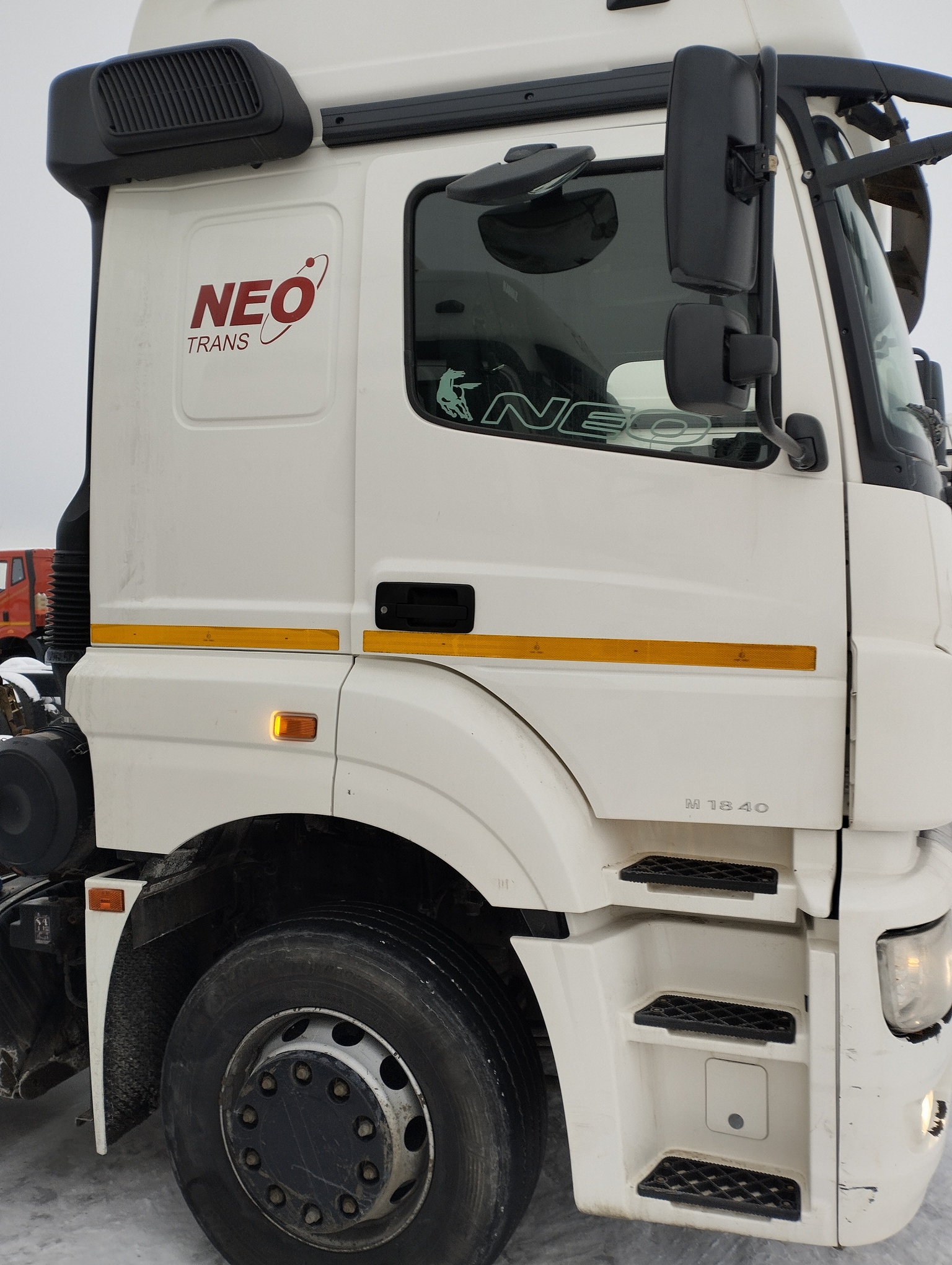 Седельный тягач КАМАЗ 5490-801-DC (газодизель) 2021 г. - фото 11