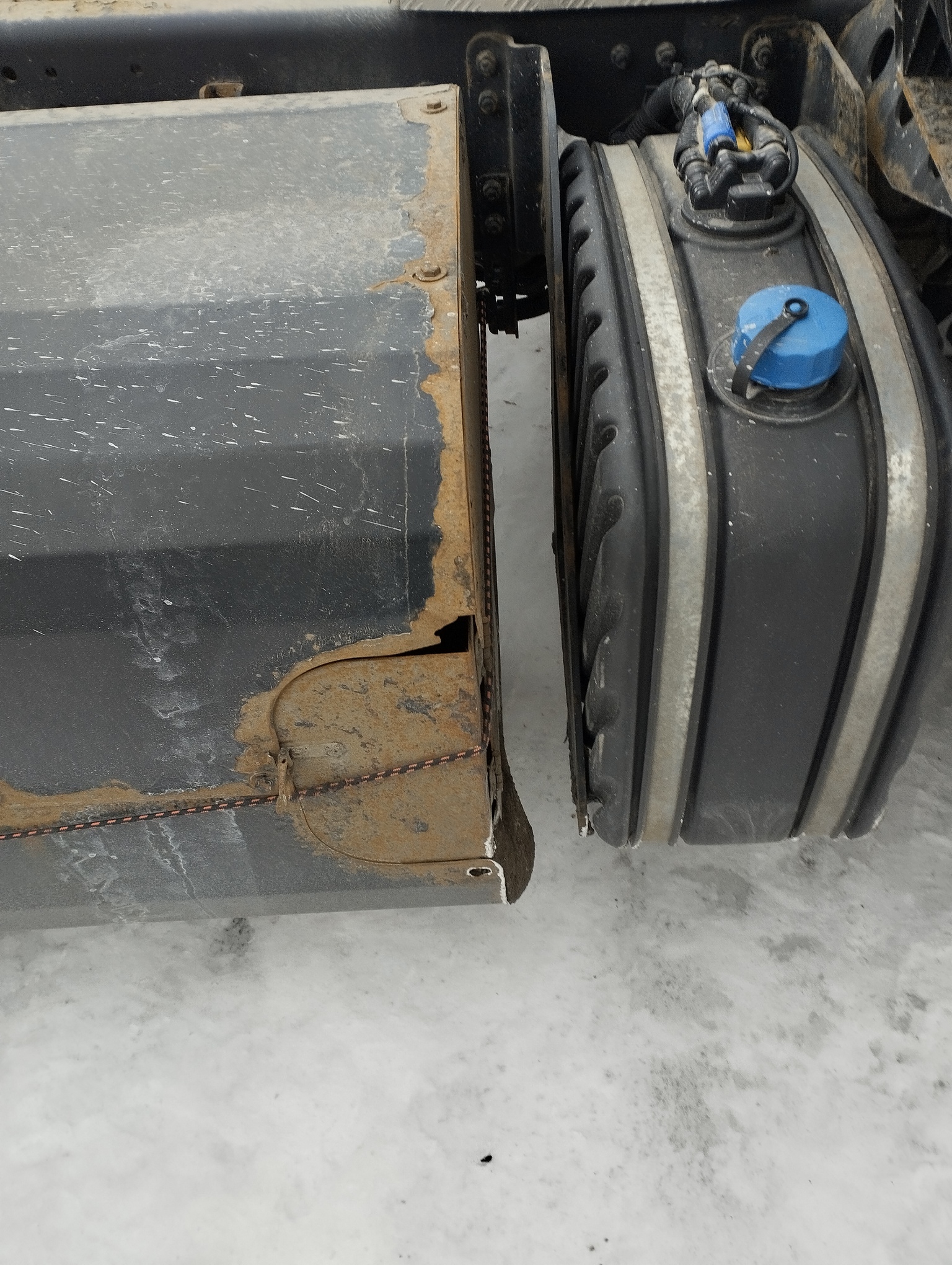 Седельный тягач КАМАЗ 5490-801-DC (газодизель) 2021 г. - фото 18