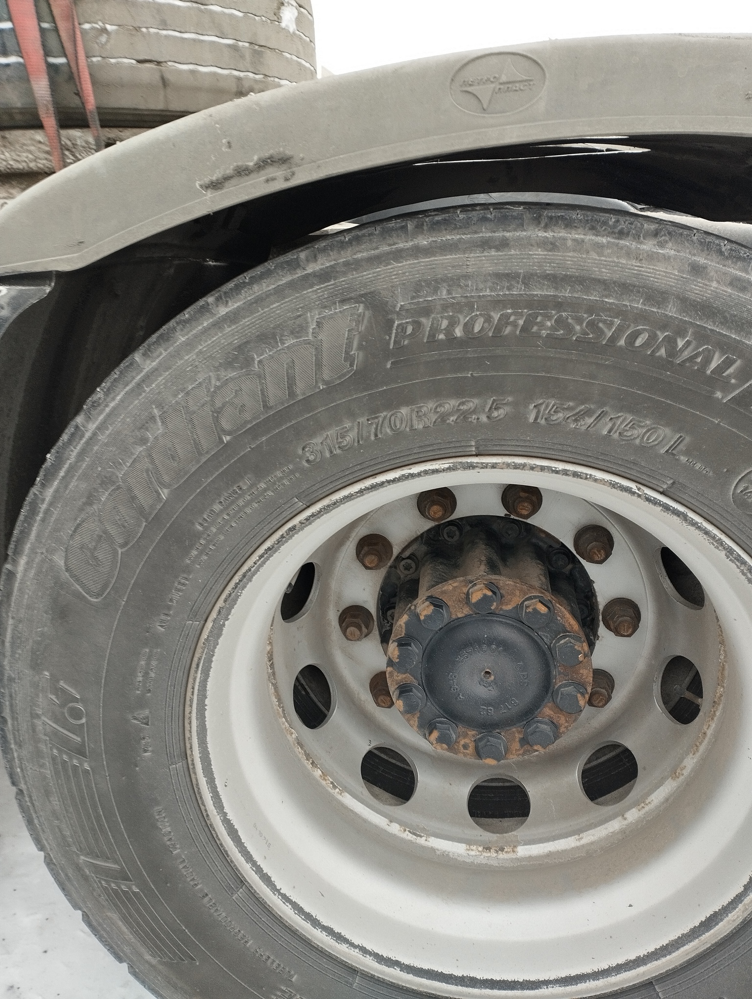 Седельный тягач КАМАЗ 5490-801-DC (газодизель) 2021 г. - фото 30