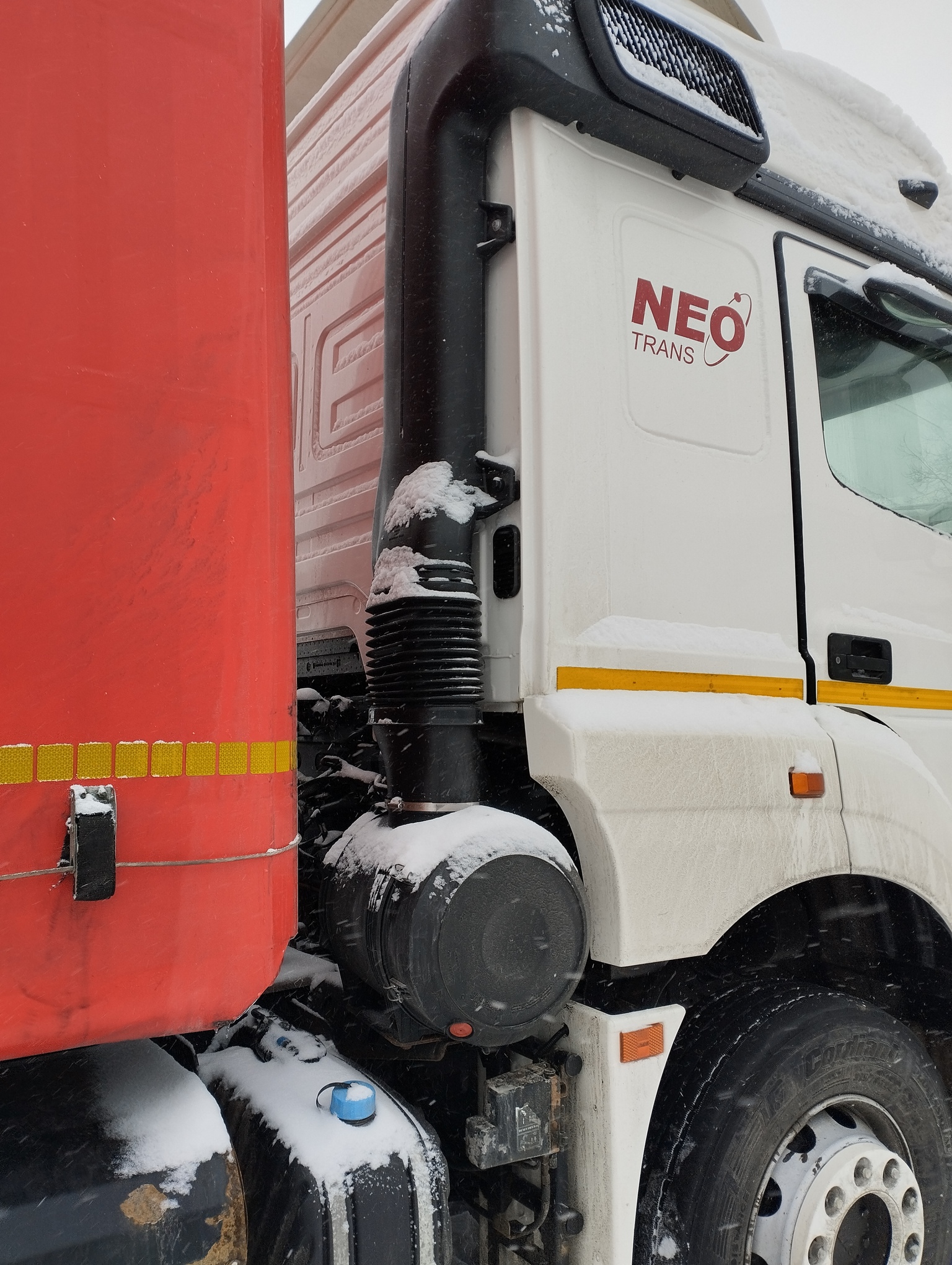 Седельный тягач КАМАЗ 5490-801-DC (газодизель) 2021 г. - фото 19