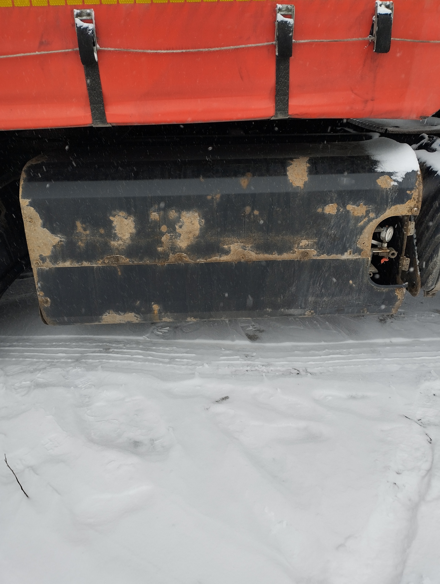 Седельный тягач КАМАЗ 5490-801-DC (газодизель) 2021 г. - фото 22