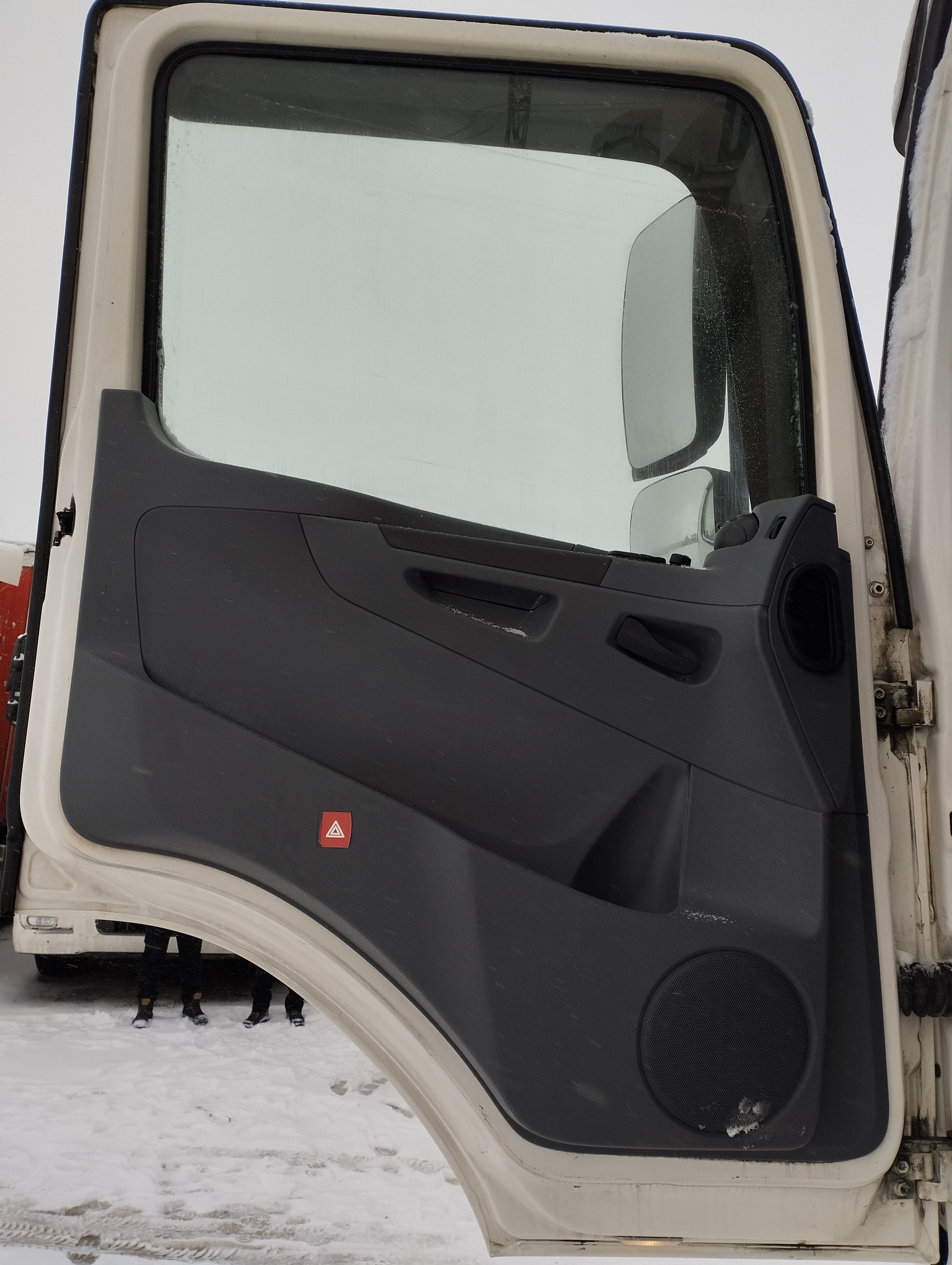 Седельный тягач КАМАЗ 5490-801-DC (газодизель) 2021 г. - фото 40