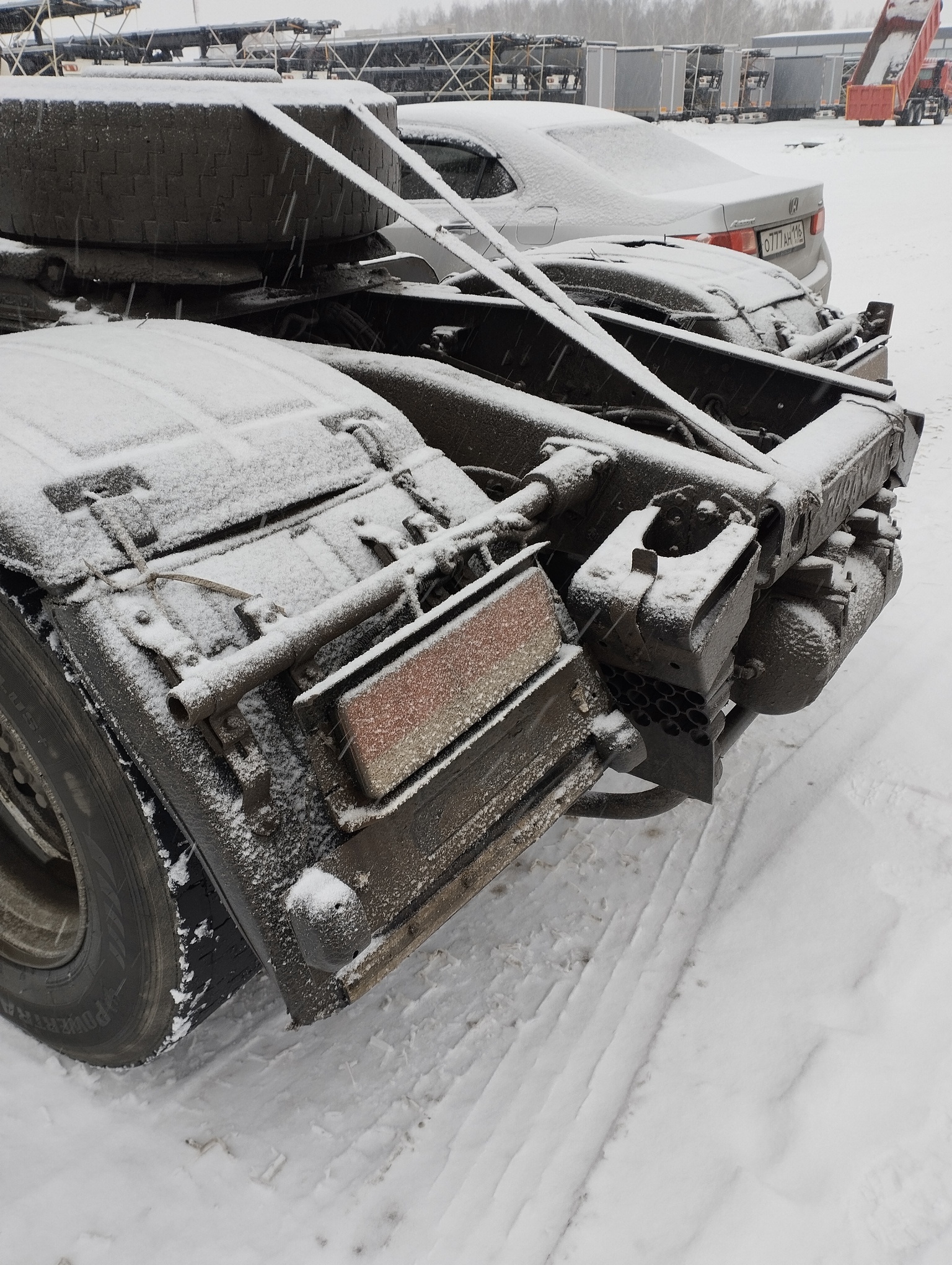 Седельный тягач КАМАЗ 5490-801-DC (газодизель) 2021 г. - фото 27