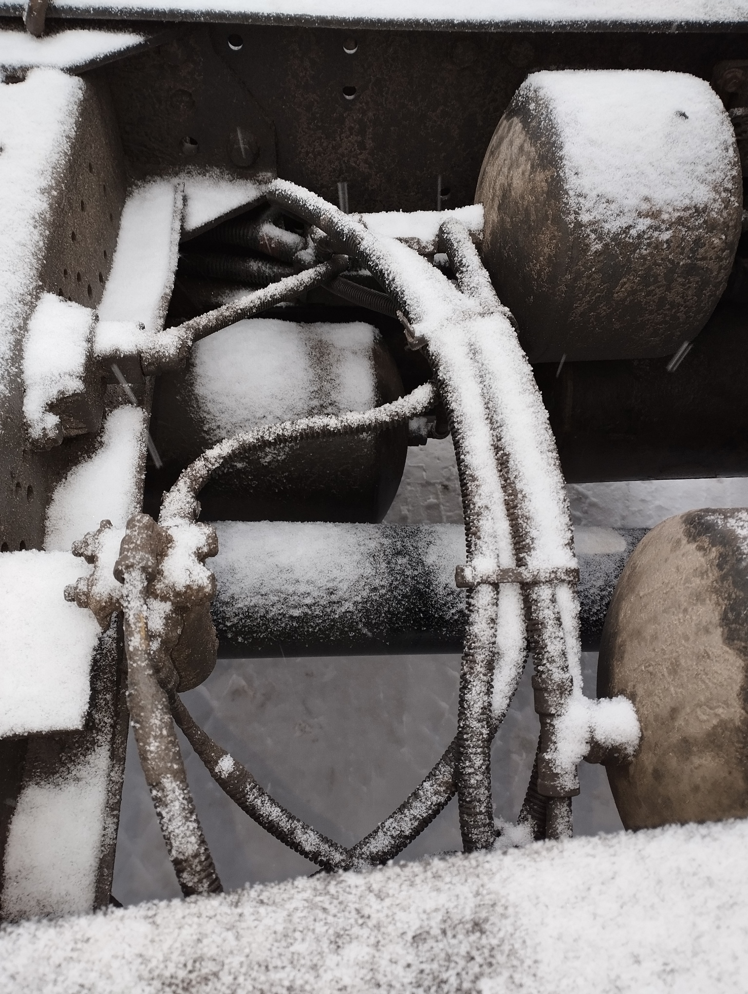 Седельный тягач КАМАЗ 5490-801-DC (газодизель) 2021 г. - фото 35