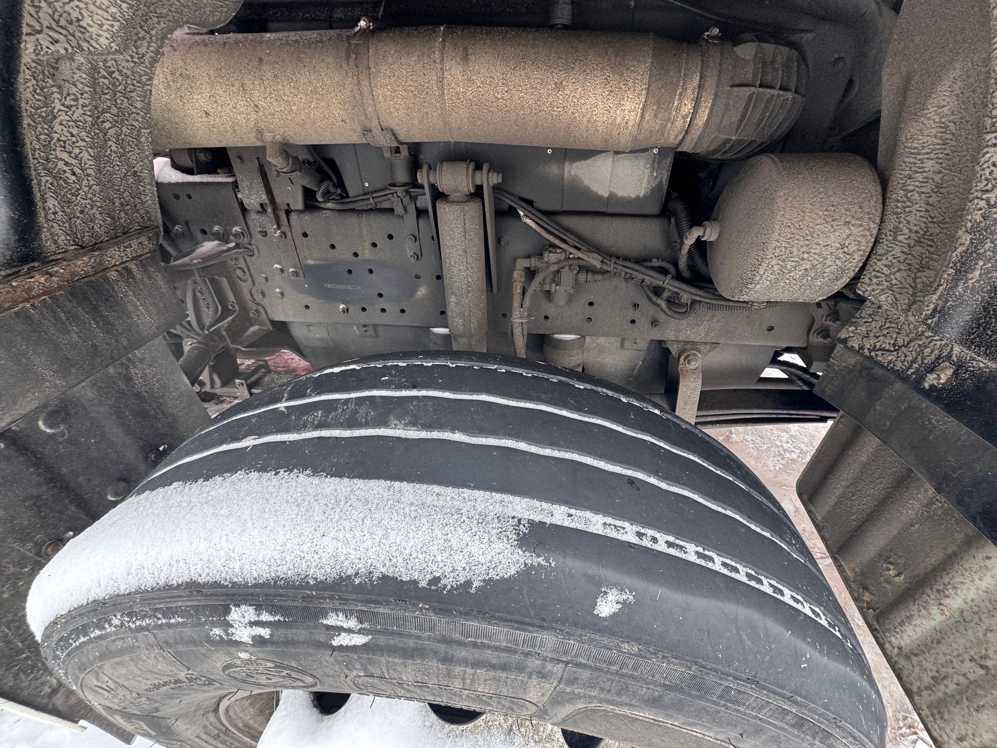 Седельный тягач КАМАЗ 5490-801-DC (газодизель) 2021 г. - фото 15