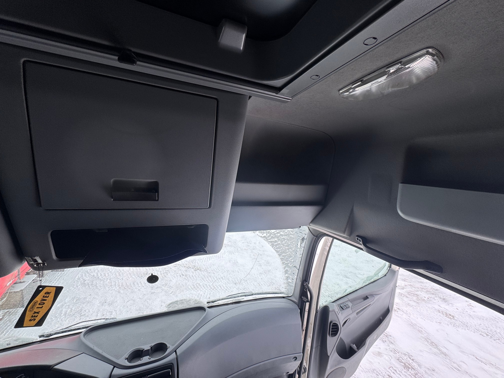 Седельный тягач КАМАЗ 5490-801-DC (газодизель) 2021 г. - фото 45