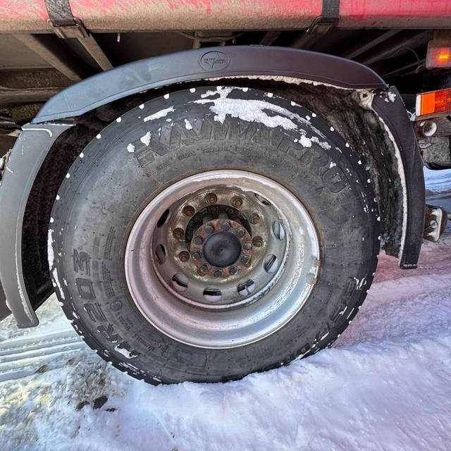 Седельный тягач КАМАЗ 5490-801-DC (газодизель) 2021 г.