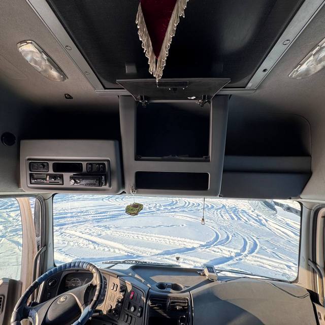 Седельный тягач КАМАЗ 5490-801-DC (газодизель) 2021 г. - фото 42