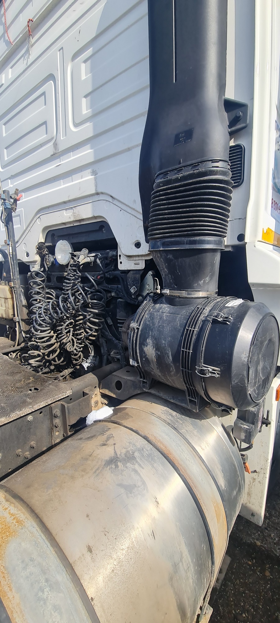 Седельный тягач КАМАЗ 5490-80802-90(5P) (СПГ) 2021 г. - фото 18