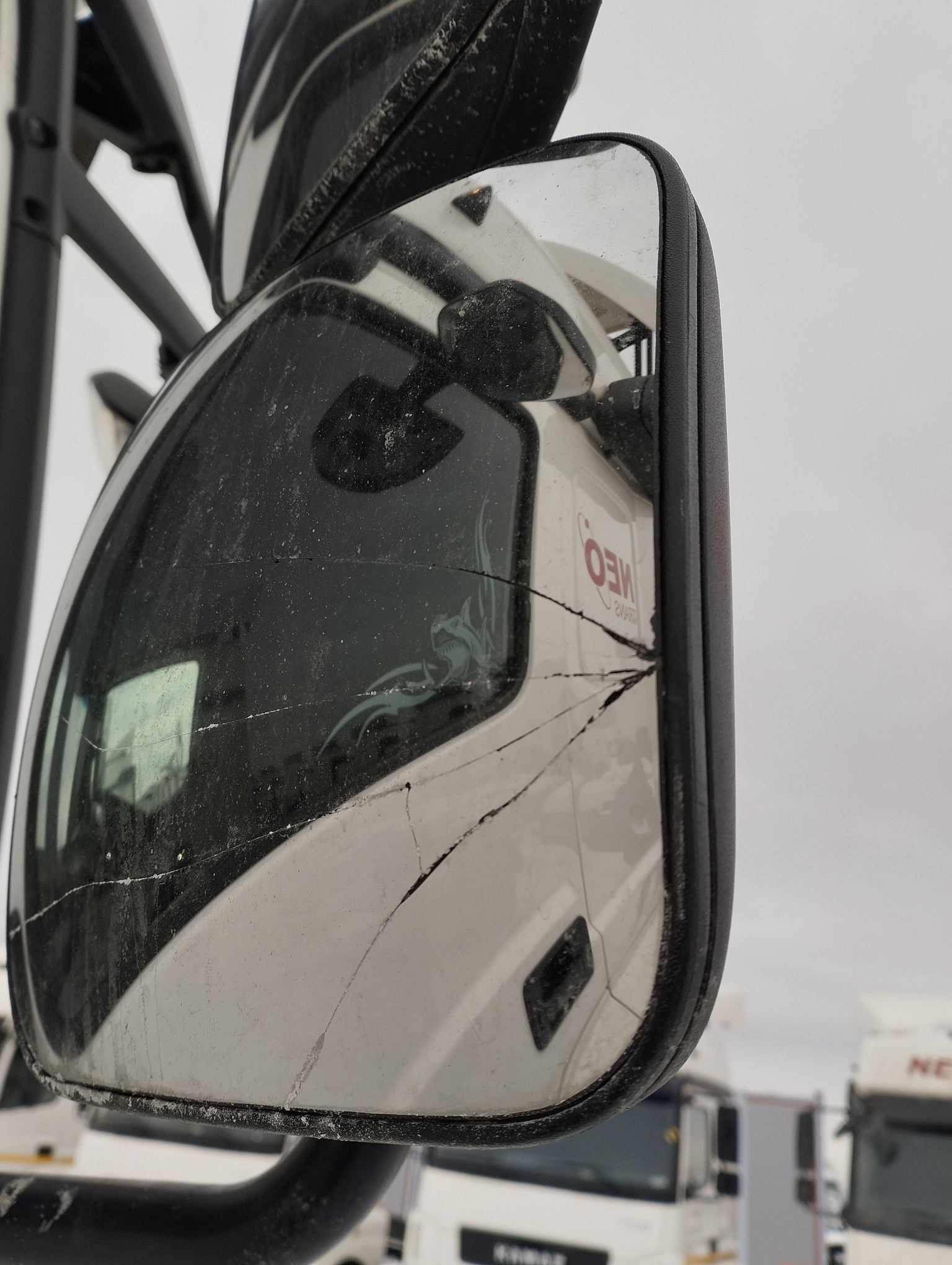 Седельный тягач КАМАЗ 5490-801-DC (газодизель) 2021 г. - фото 11