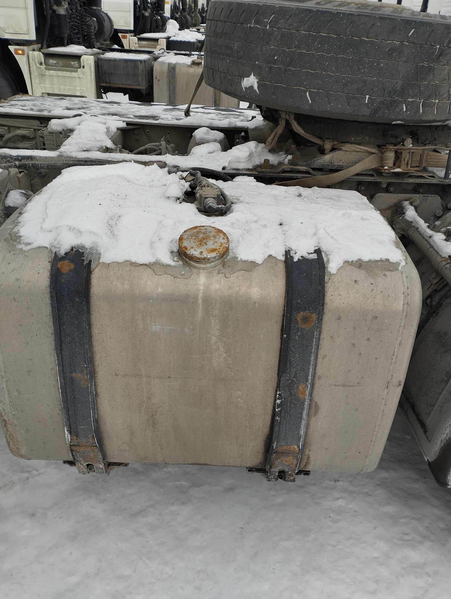 Седельный тягач КАМАЗ 5490-801-DC (газодизель) 2021 г. - фото 27