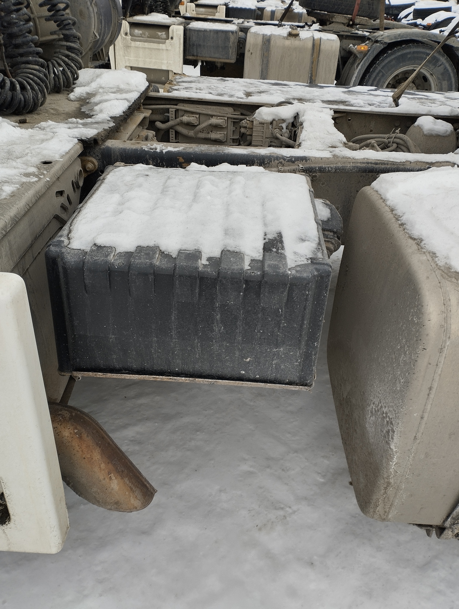 Седельный тягач КАМАЗ 5490-801-DC (газодизель) 2021 г. - фото 28