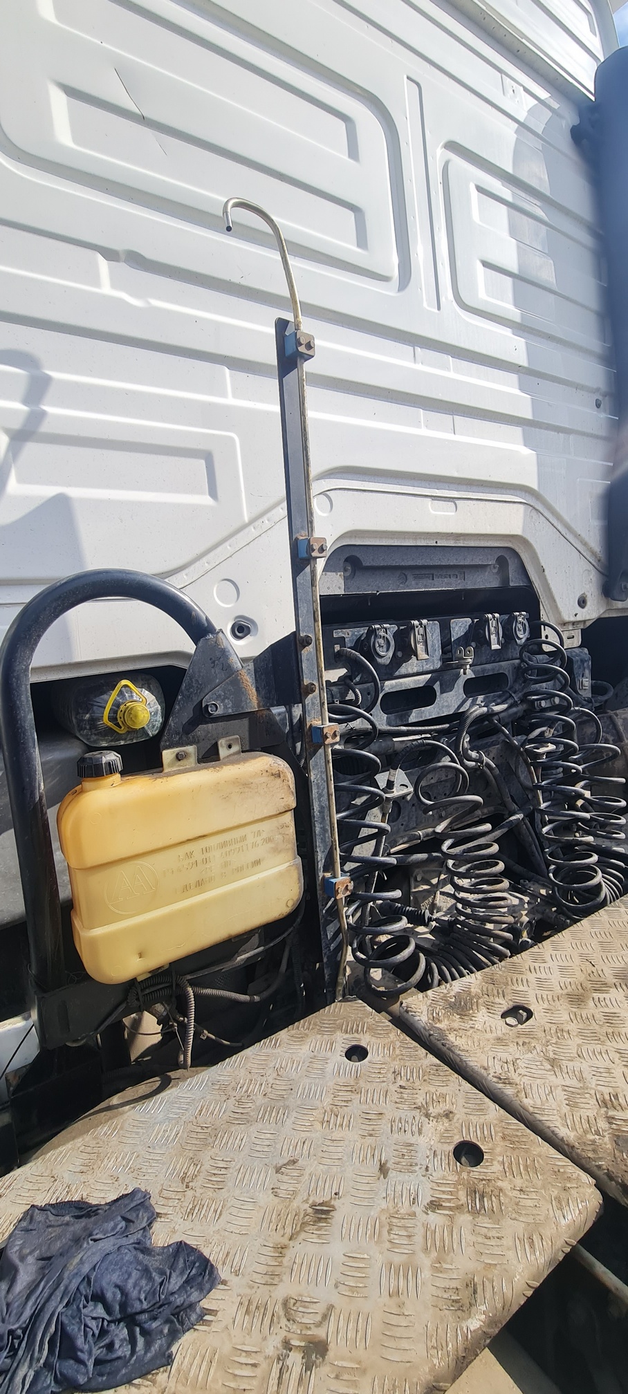 Седельный тягач КАМАЗ 5490-80802-90(5P) (СПГ) 2021 г. - фото 43