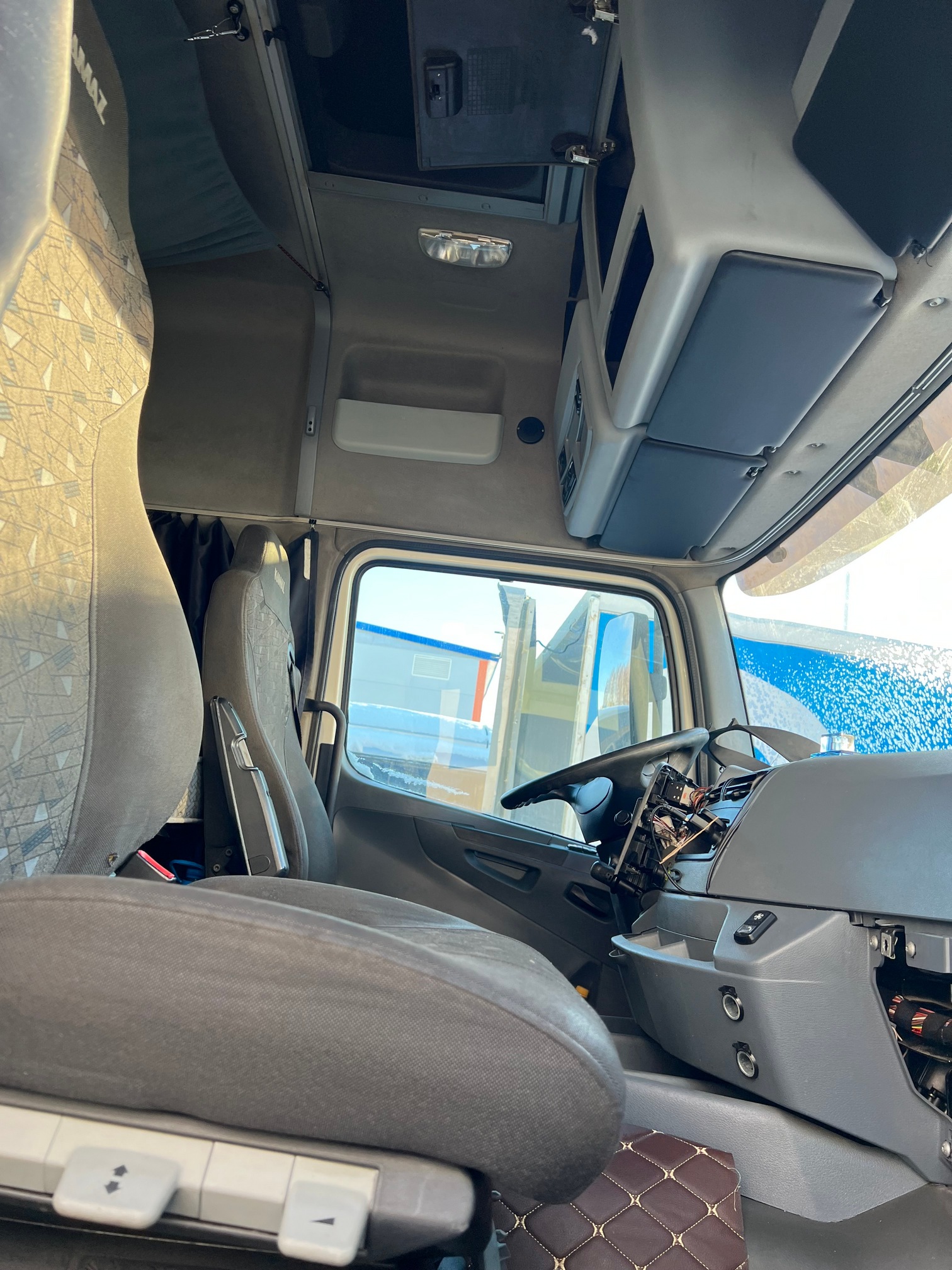 Седельный тягач КАМАЗ 5490-033-87 (S5) 2021 г. - фото 2