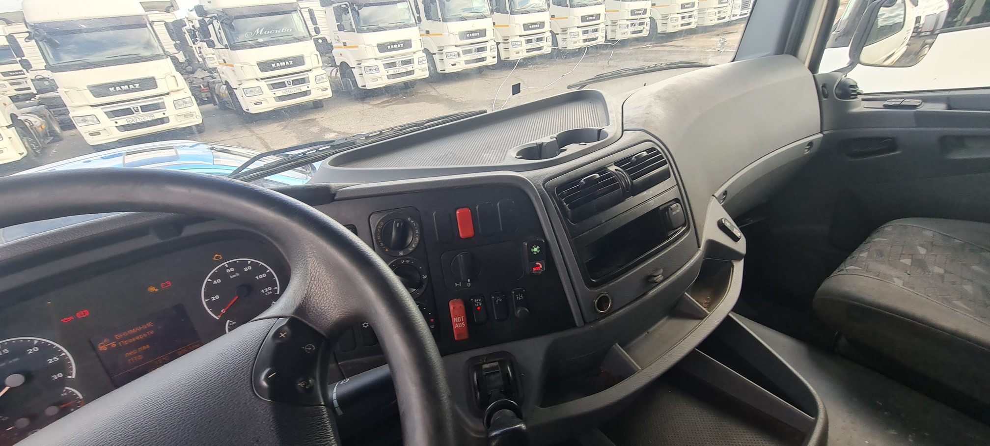 Седельный тягач КАМАЗ 5490-80802-90(5P) (СПГ) 2021 г. - фото 32