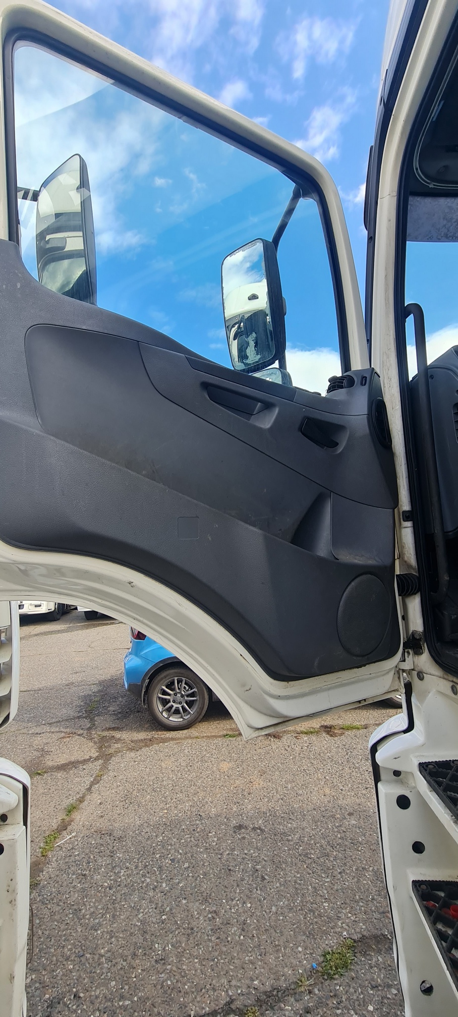 Седельный тягач КАМАЗ 5490-80802-90(5P) (СПГ) 2021 г. - фото 38