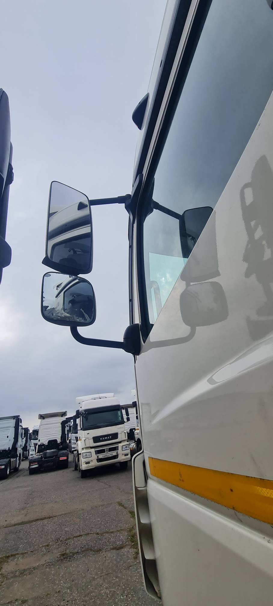 Седельный тягач КАМАЗ 5490-80802-90(5P) (СПГ) 2021 г. - фото 31