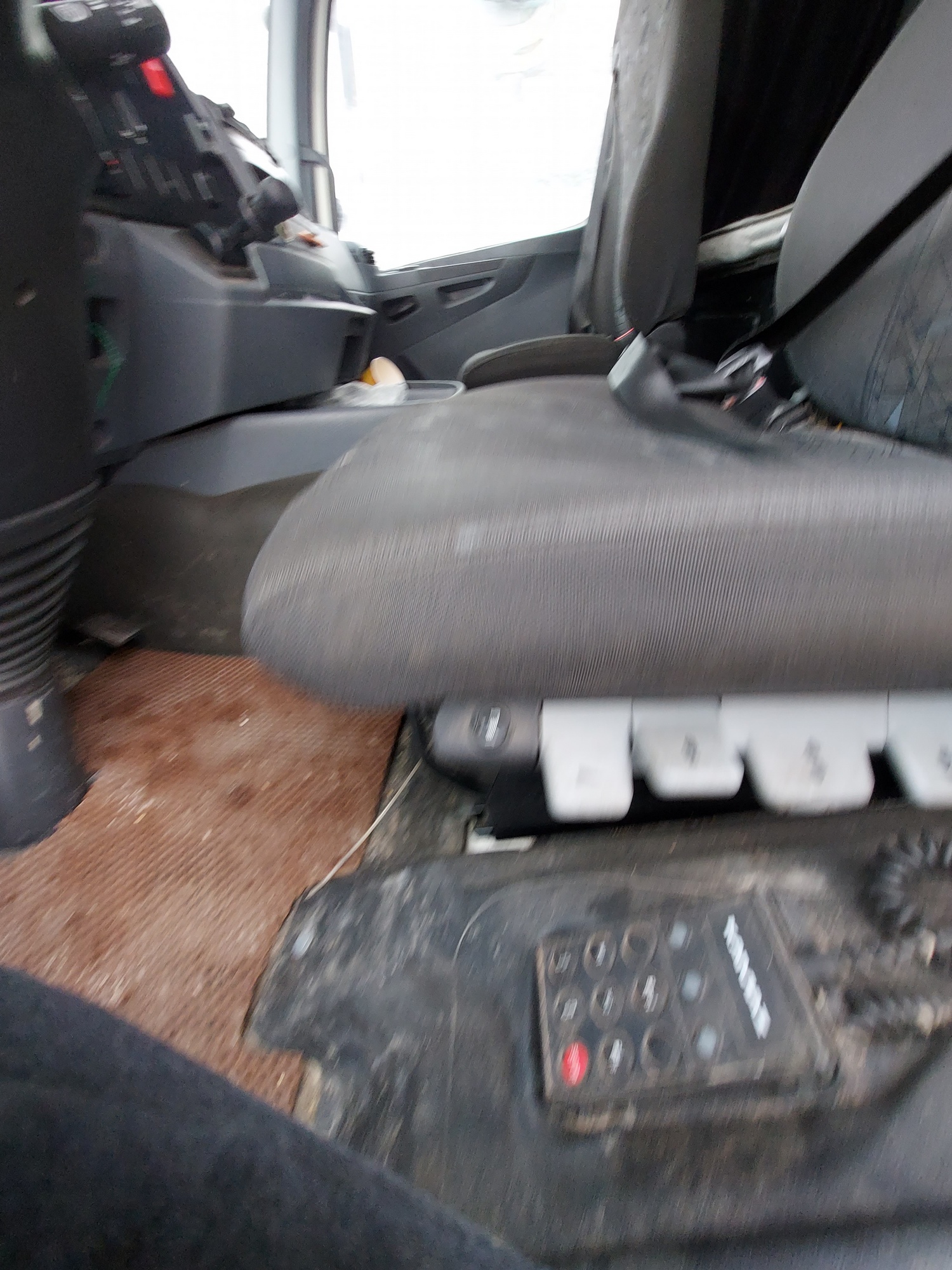 Седельный тягач КАМАЗ 5490-033-87 (S5) 2021 г. - фото 28