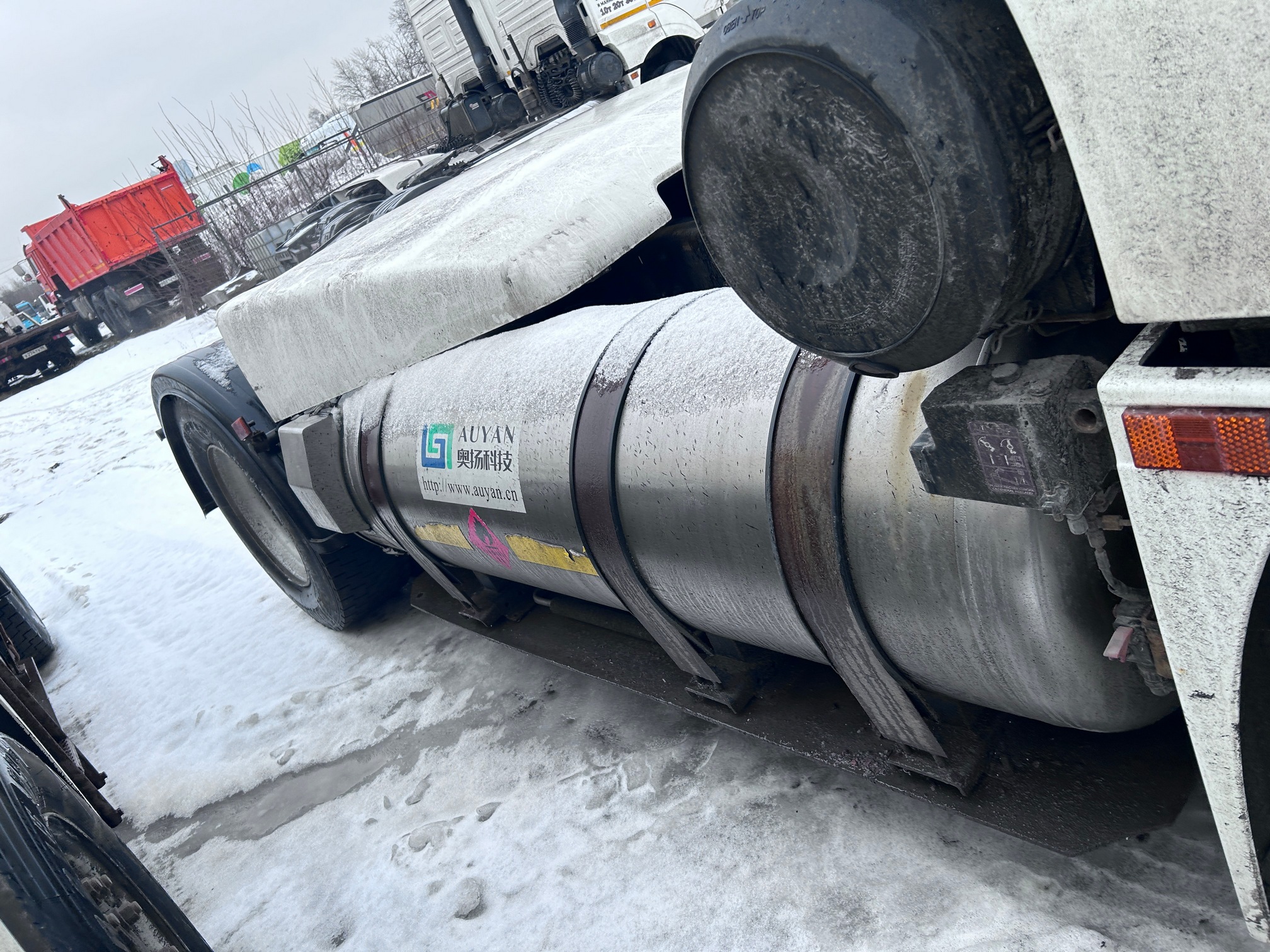 Седельный тягач КАМАЗ 5490-80802-90(5P) (СПГ) 2022 г. - фото 9