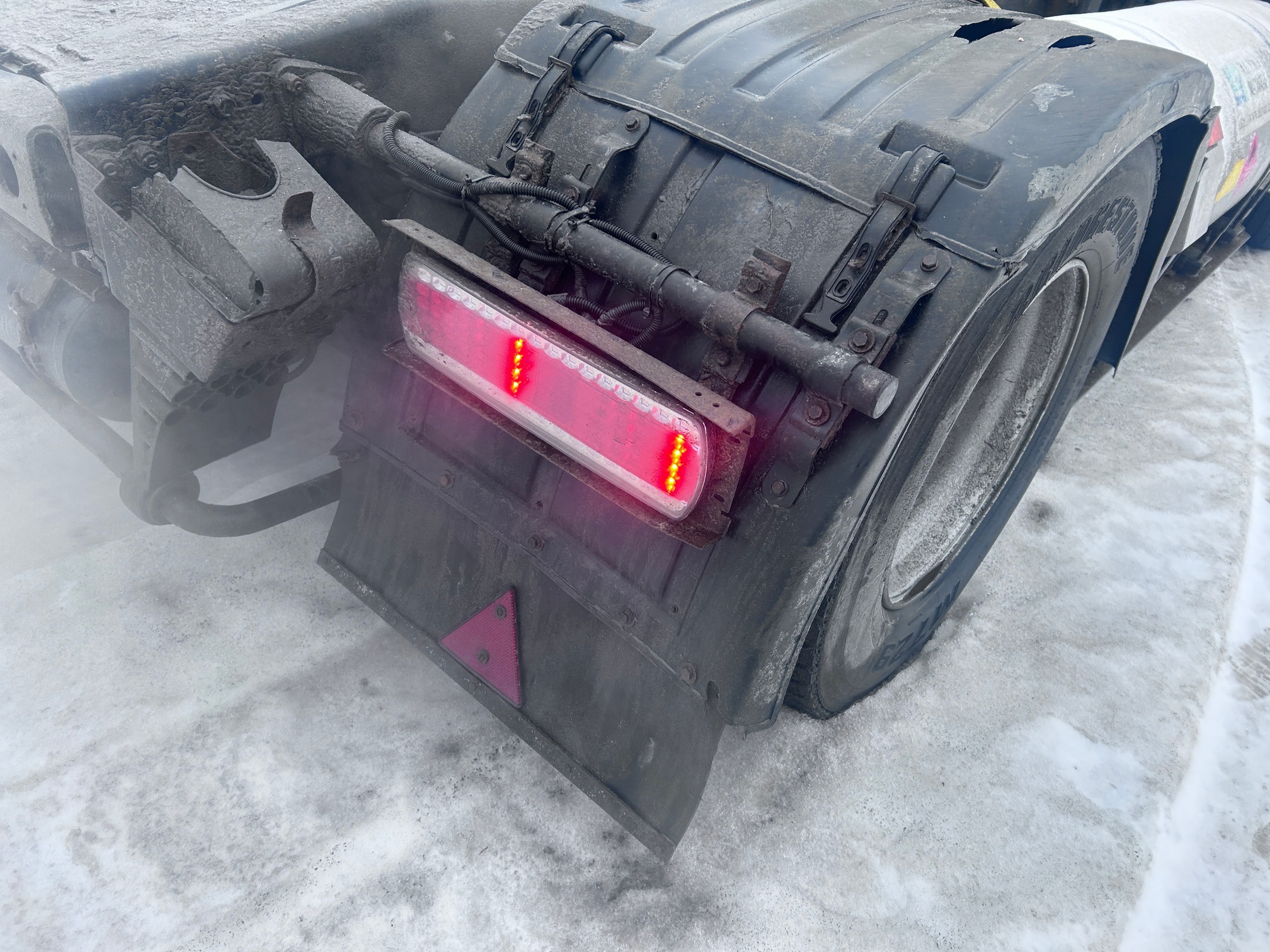 Седельный тягач КАМАЗ 5490-80802-90(5P) (СПГ) 2022 г. - фото 17