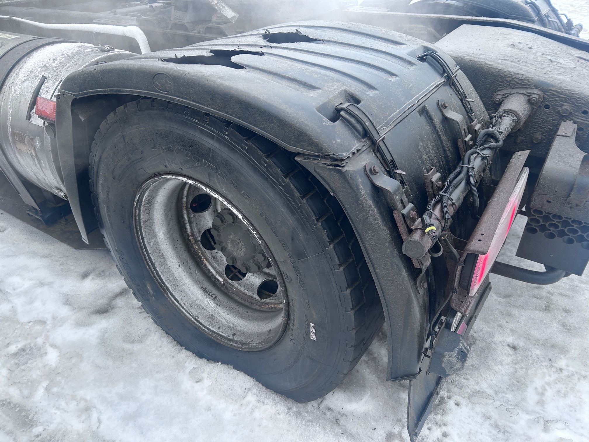 Седельный тягач КАМАЗ 5490-80802-90(5P) (СПГ) 2022 г. - фото 19