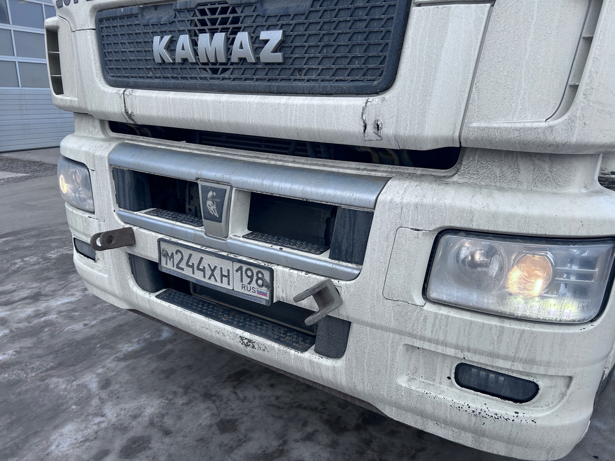 Седельный тягач КАМАЗ 5490-80802-90(5P) (СПГ) 2022 г. - фото 5