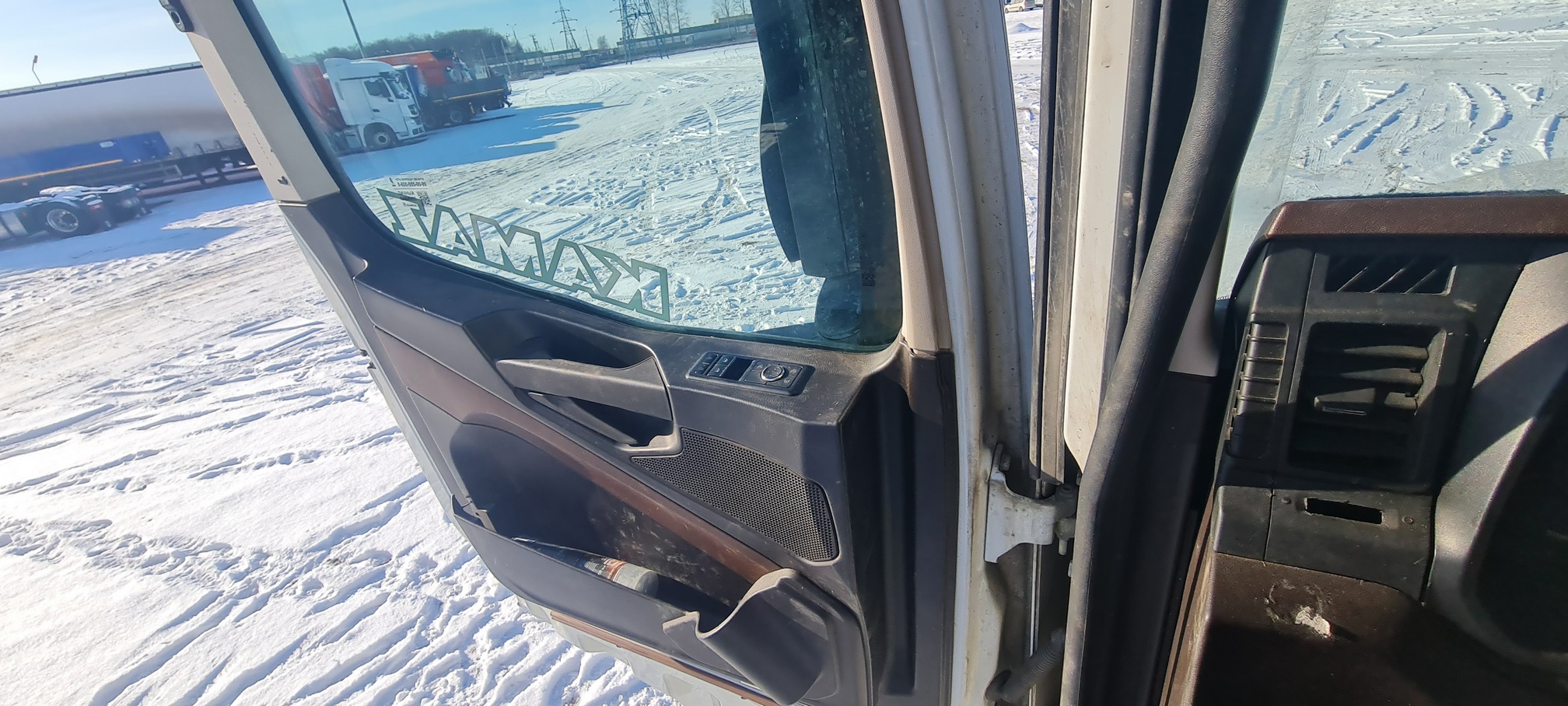 Седельный тягач КАМАЗ 54901-014-94 2022 г. - фото 46