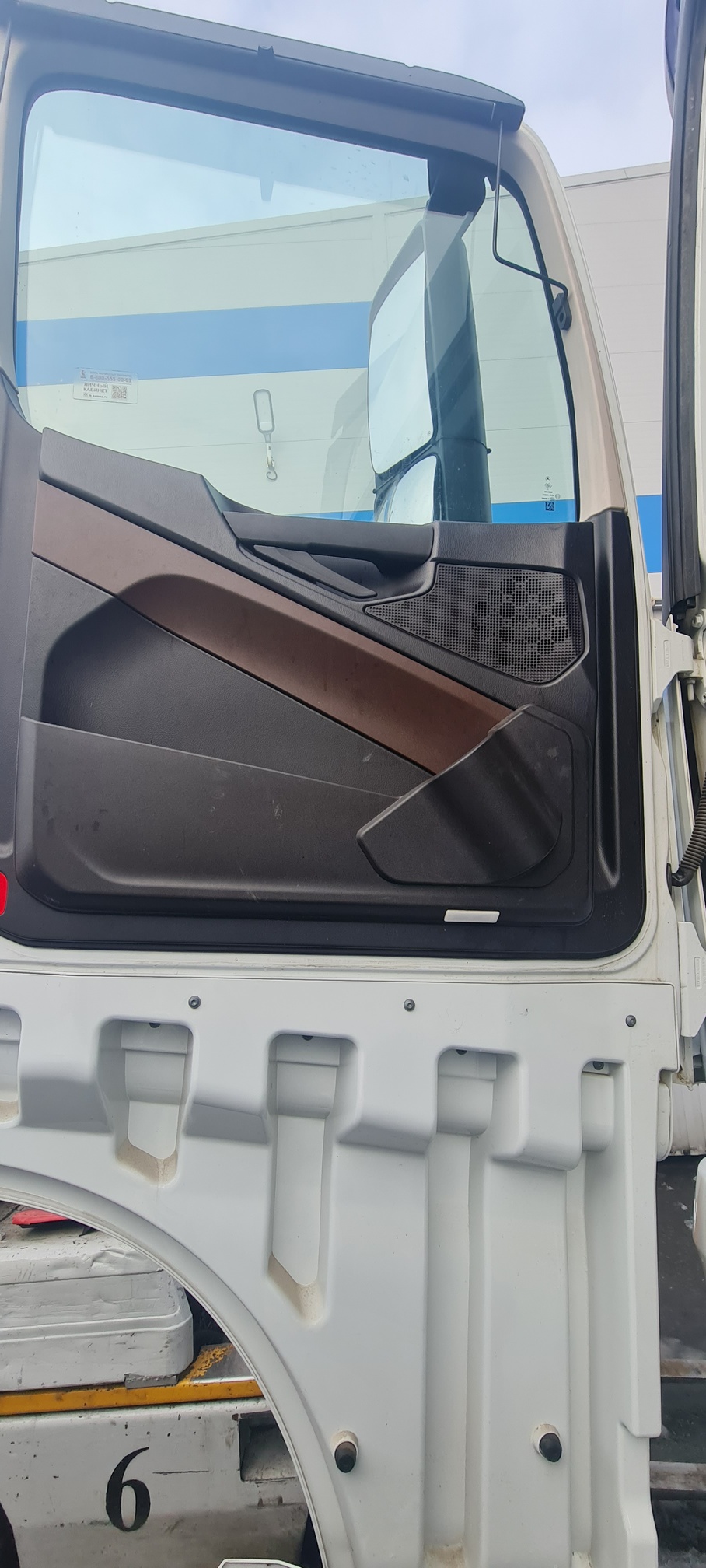 Седельный тягач КАМАЗ 54901-014-94 2022 г. - фото 25