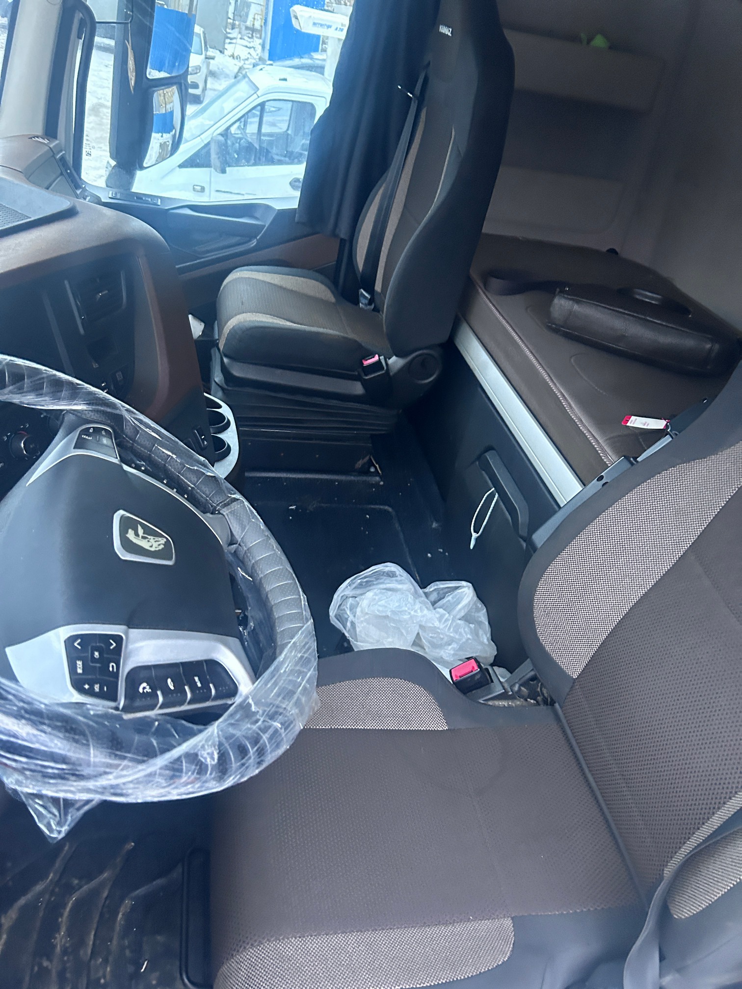 Седельный тягач КАМАЗ 54901-014-94 2022 г. - фото 17