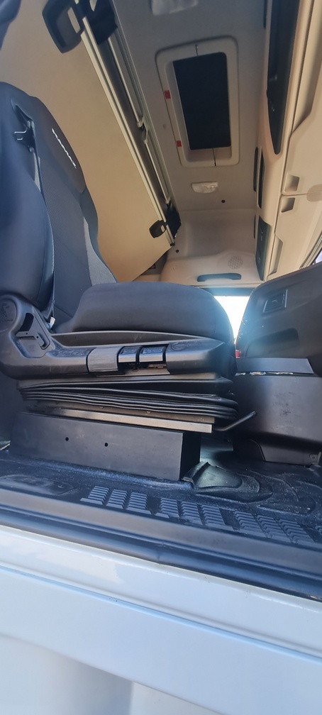 Седельный тягач КАМАЗ 54901-014-94 2022 г. - фото 8