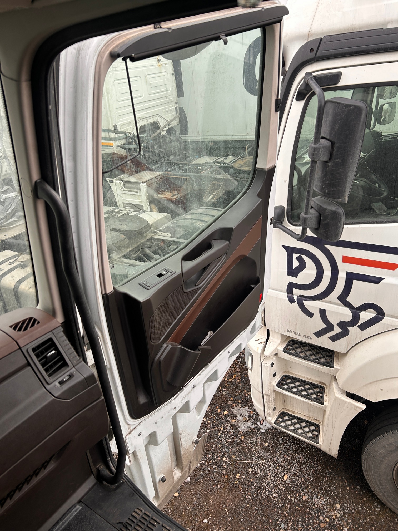 Седельный тягач КАМАЗ 54901-014-94 2021 г. - фото 47