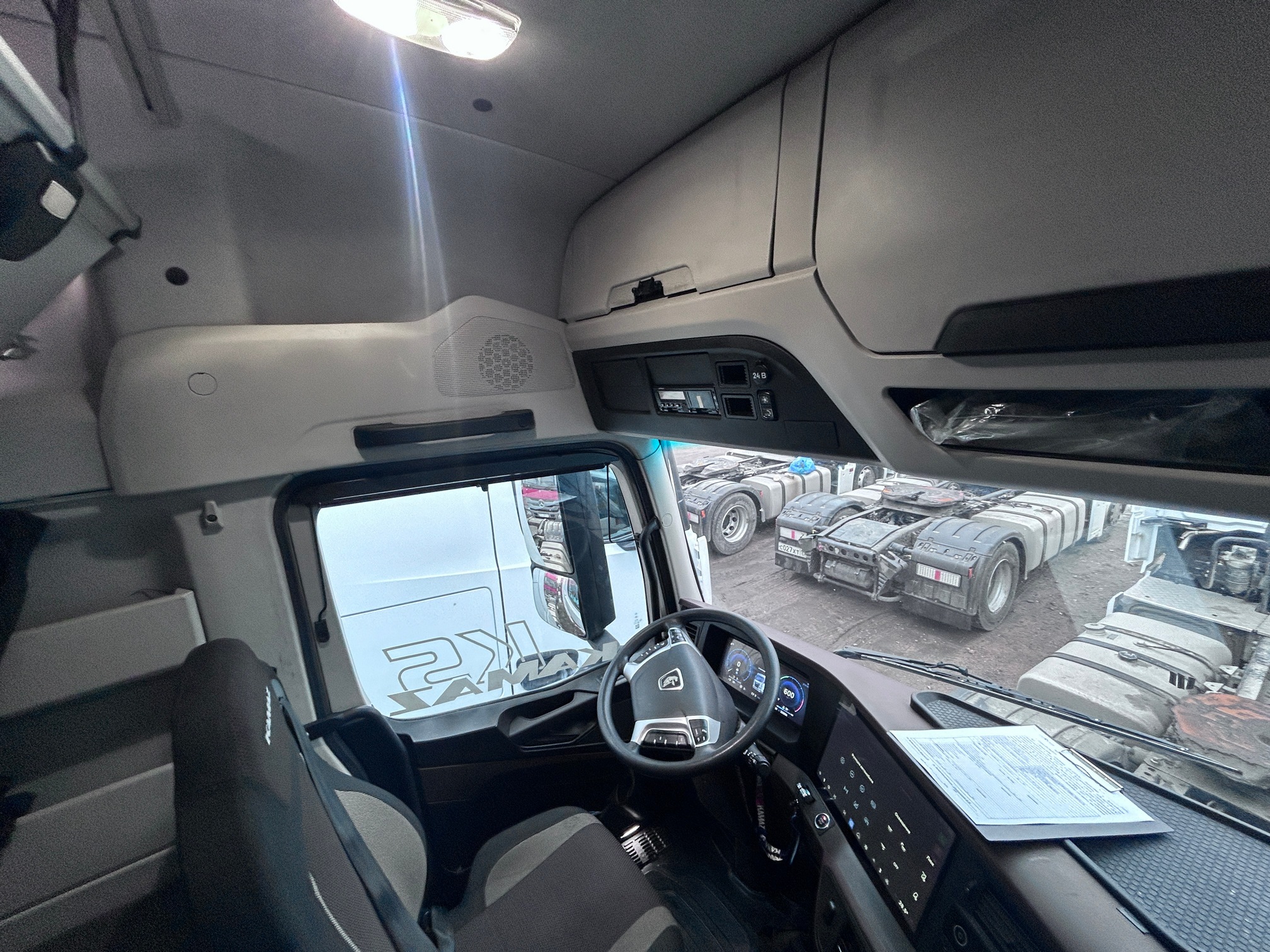 Седельный тягач КАМАЗ 54901-70014-СА 2023 г. - фото 9