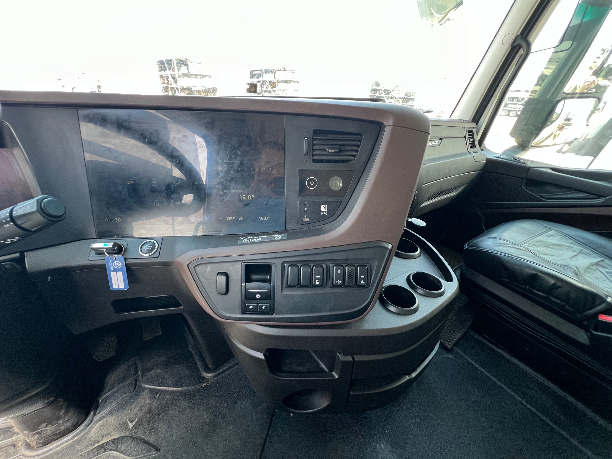 Седельный тягач КАМАЗ 54901-70014-СА 2023 г. - фото 25